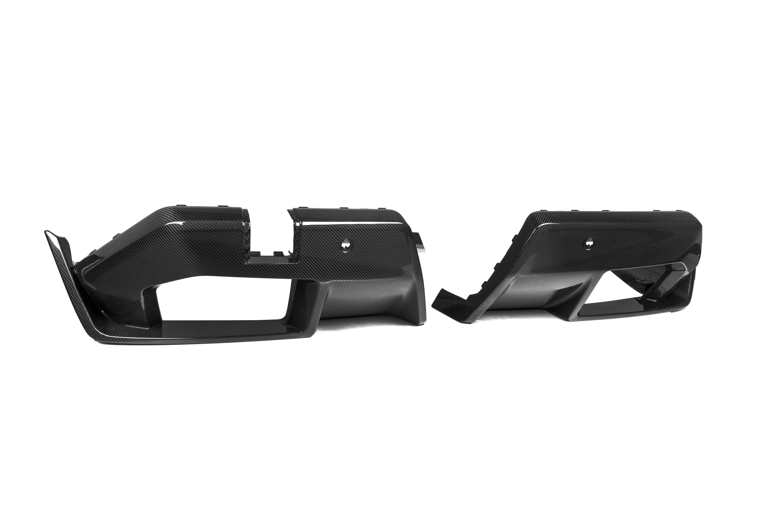 M Performance Style Pre-Pregged Dry Carbon Fibre Rear Diffuser for BMW M5 G90 2024+