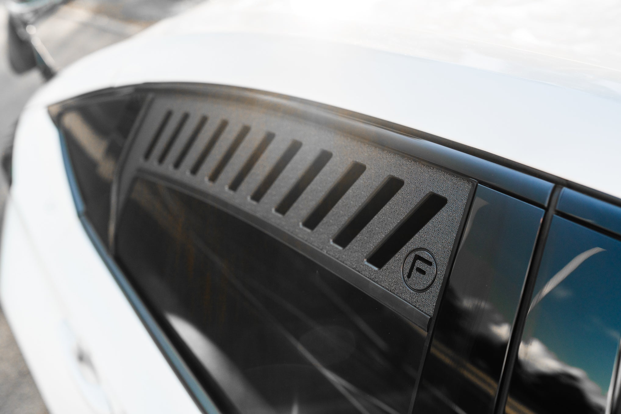 FL5 Civic Type R Rear Window Vents (Pair)