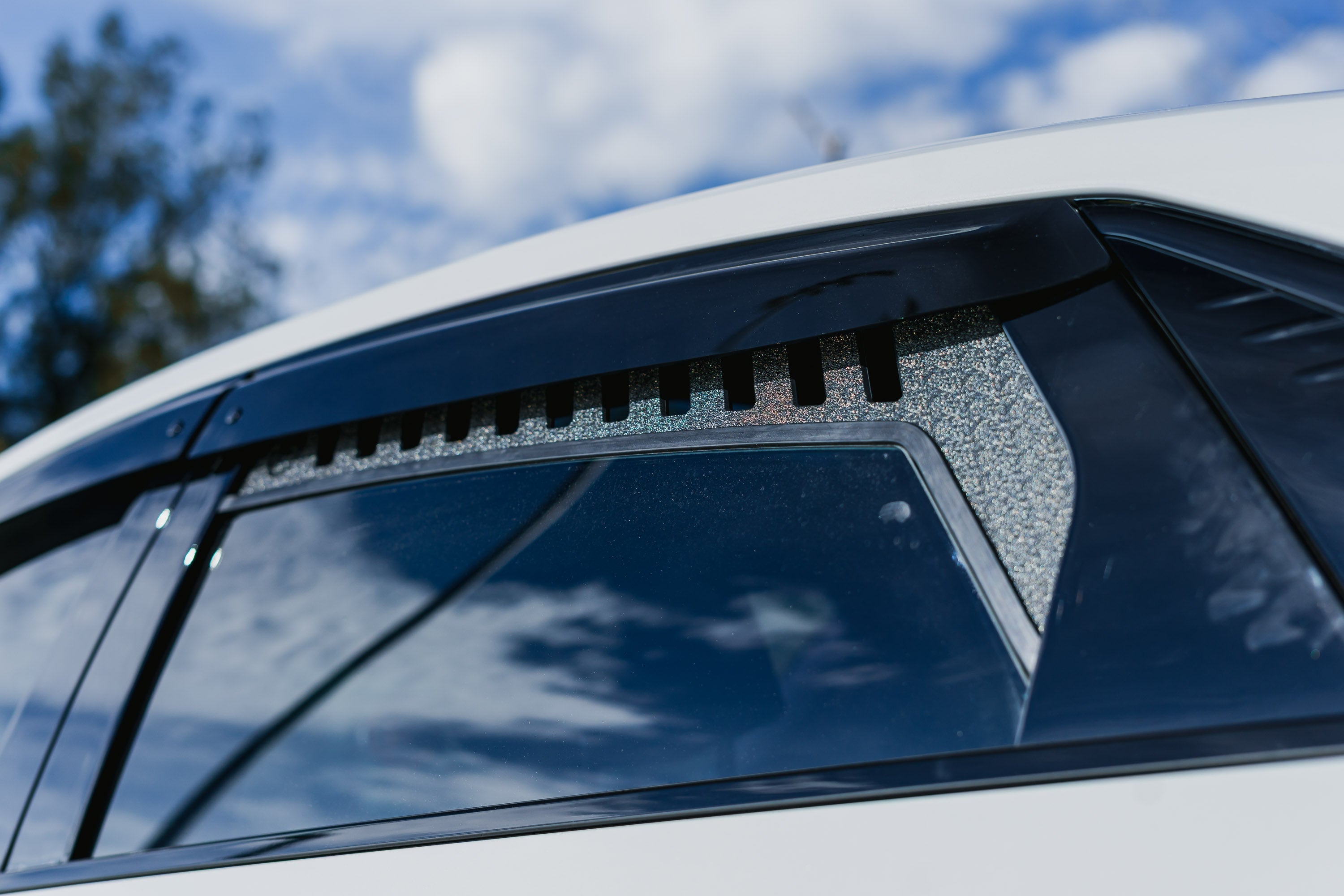 Hyundai CN7 V2 i30 N-Line Sedan FL 2025 Rear Window Vents (Pair)