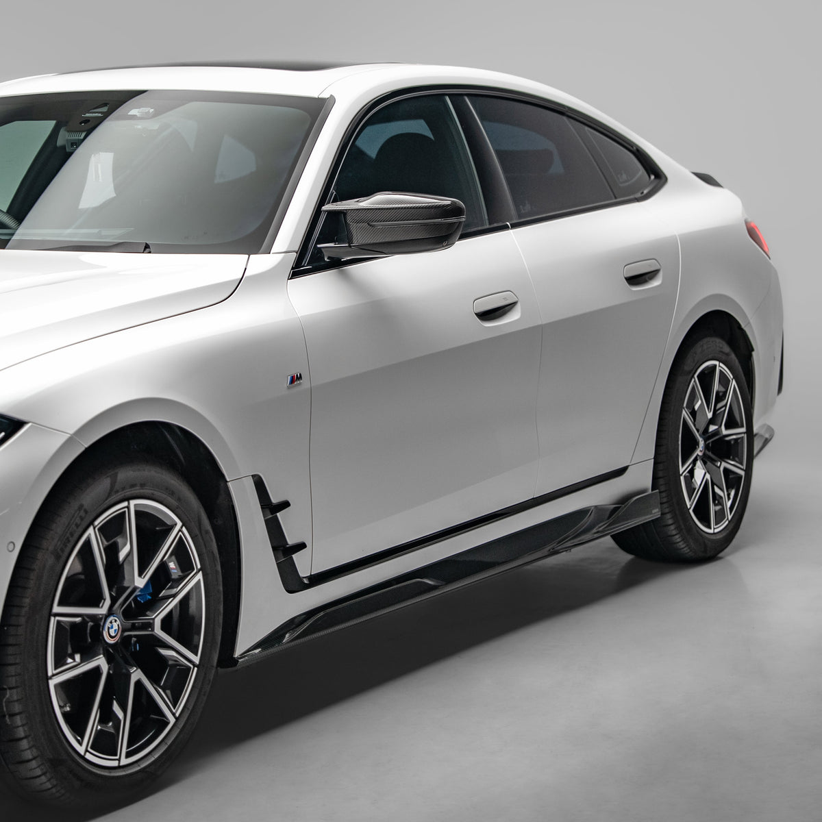 M Performance Style Pre Pregged Dry Carbon Mirror Caps for BMW 2/3/4 Series G42 G20 G21 G20 G22 G23 G26