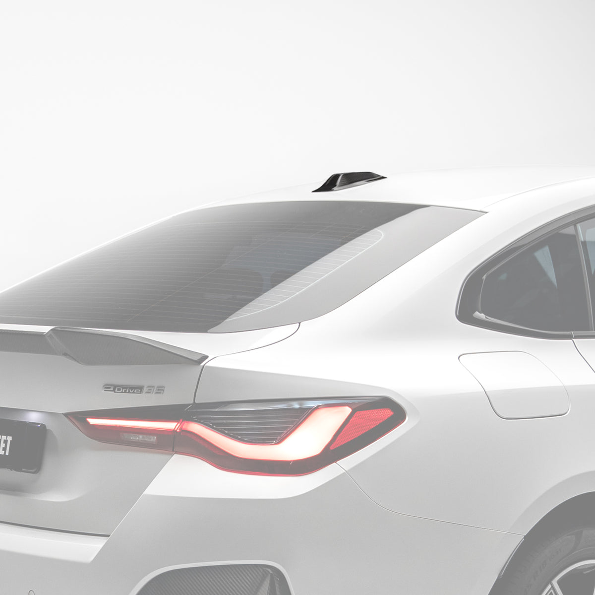 OEM Style Pre Pregged Dry Carbon Fiber Antenna Trim for BMW 4 Series i4 G26 2021+ / X1 U11 2022+