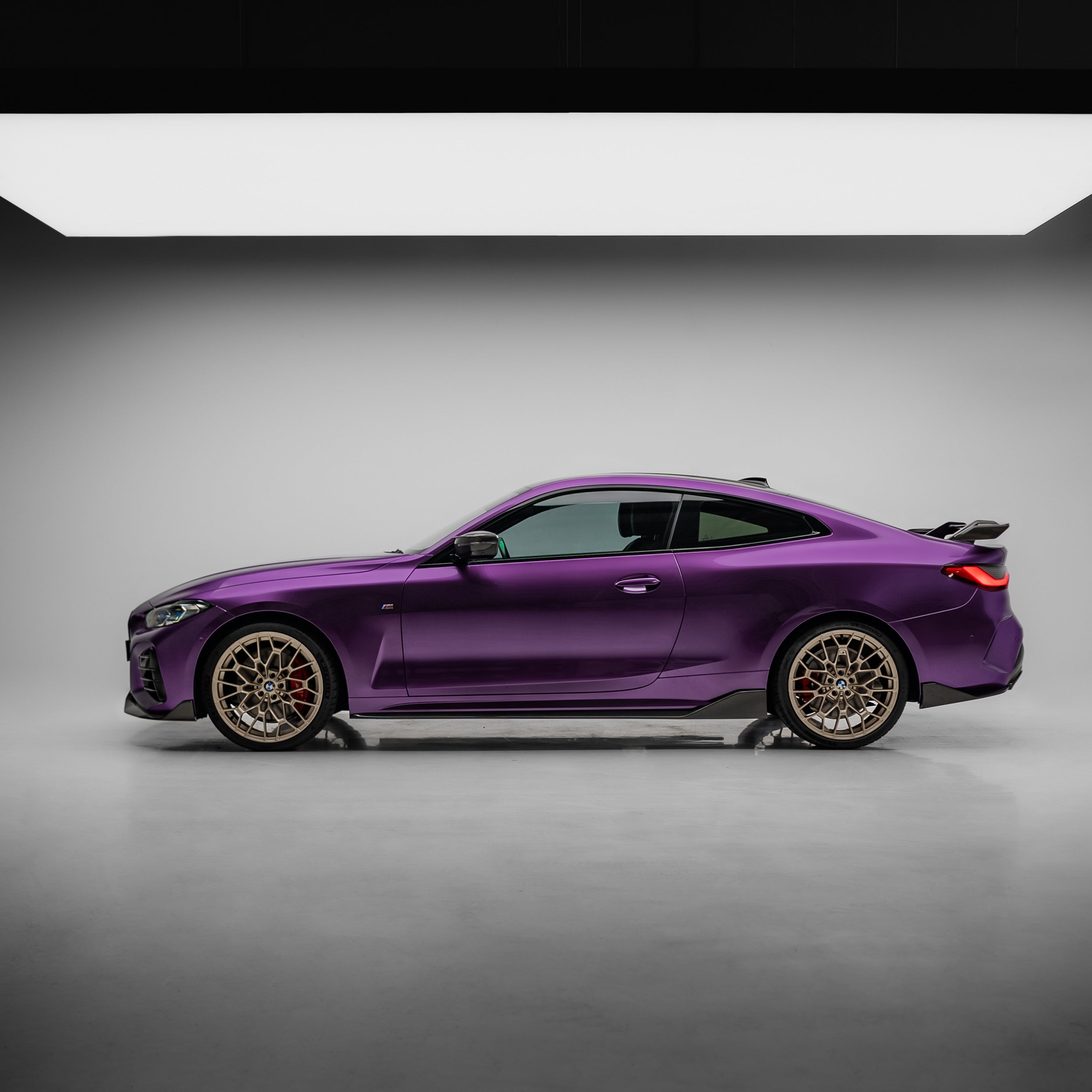 M Performance Style Pre Pregged Dry Carbon Mirror Caps for BMW 2/3/4 Series G42 G20 G21 G20 G22 G23 G26