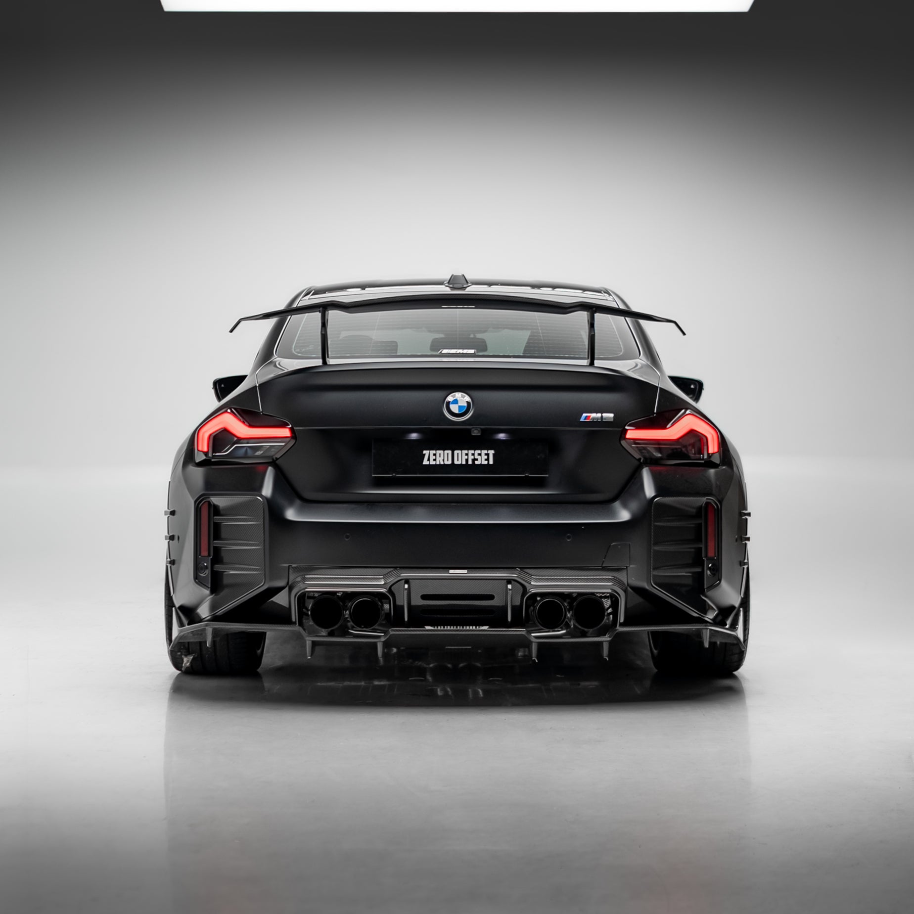 M Performance Style Pre Pregged Dry Carbon Fiber Rear Bumper Trim for BMW M2 G87 2023+