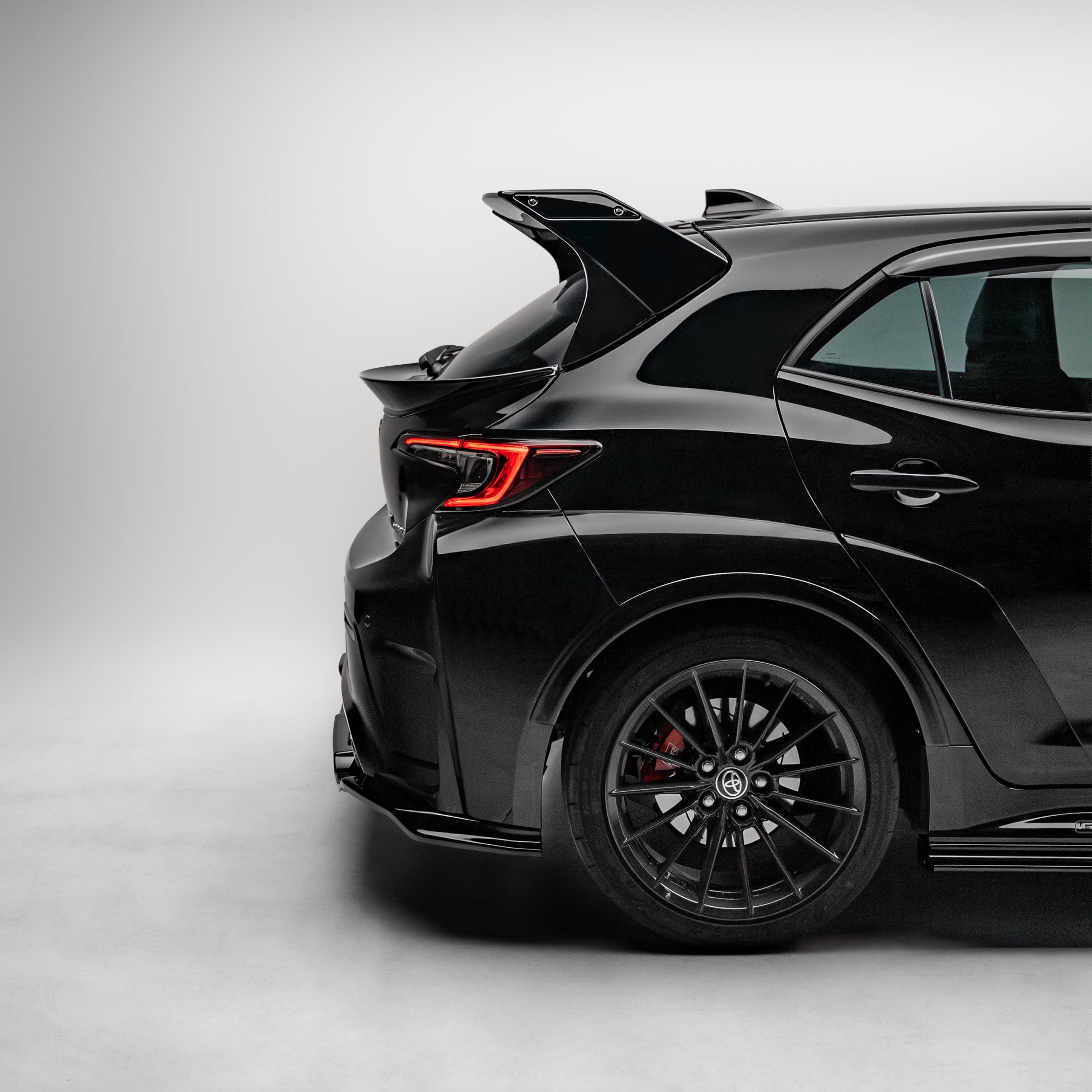 Grow Style Mid Spoiler for Toyota GR Corolla Hatch 2022+