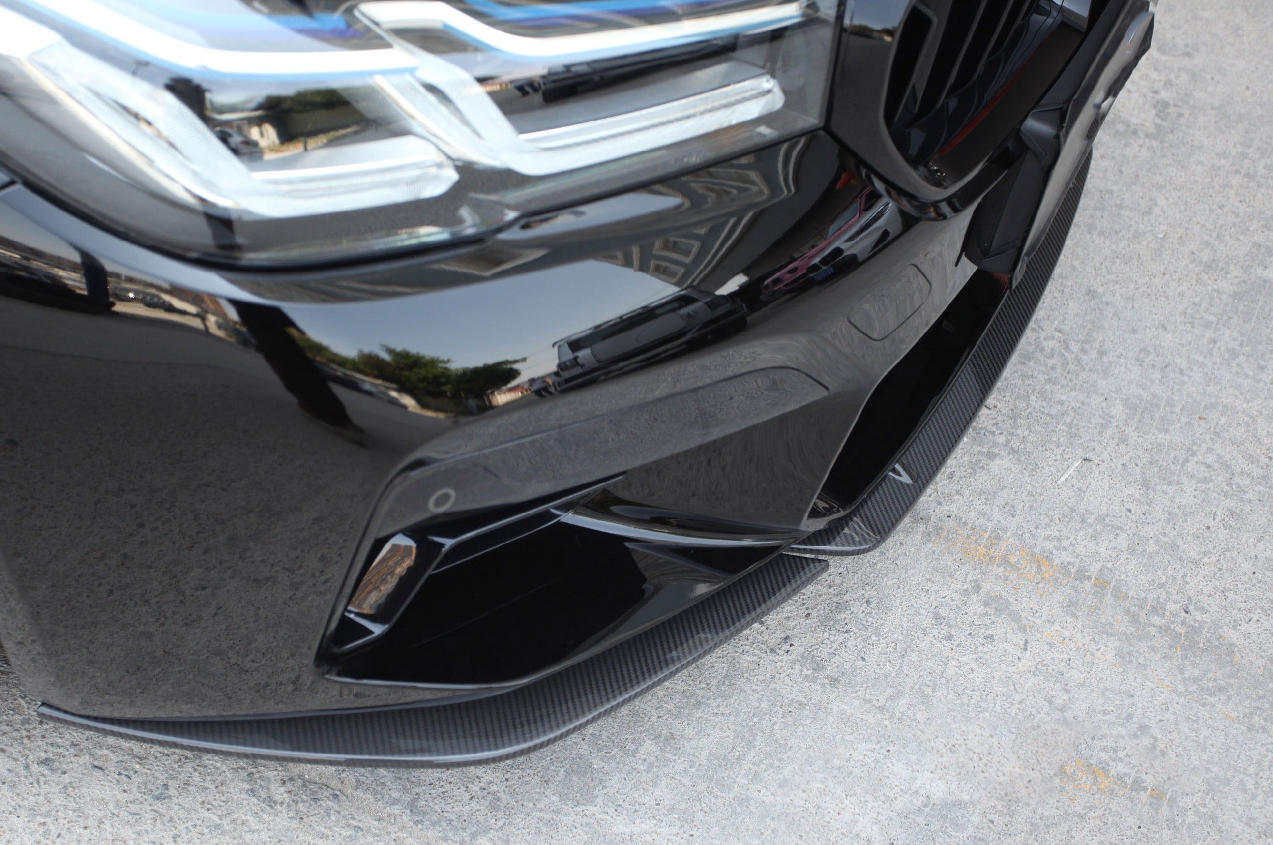 ST Style Pre Pregged Dry Carbon Fiber Front Lip for BMW M5 F90 LCI 2019+
