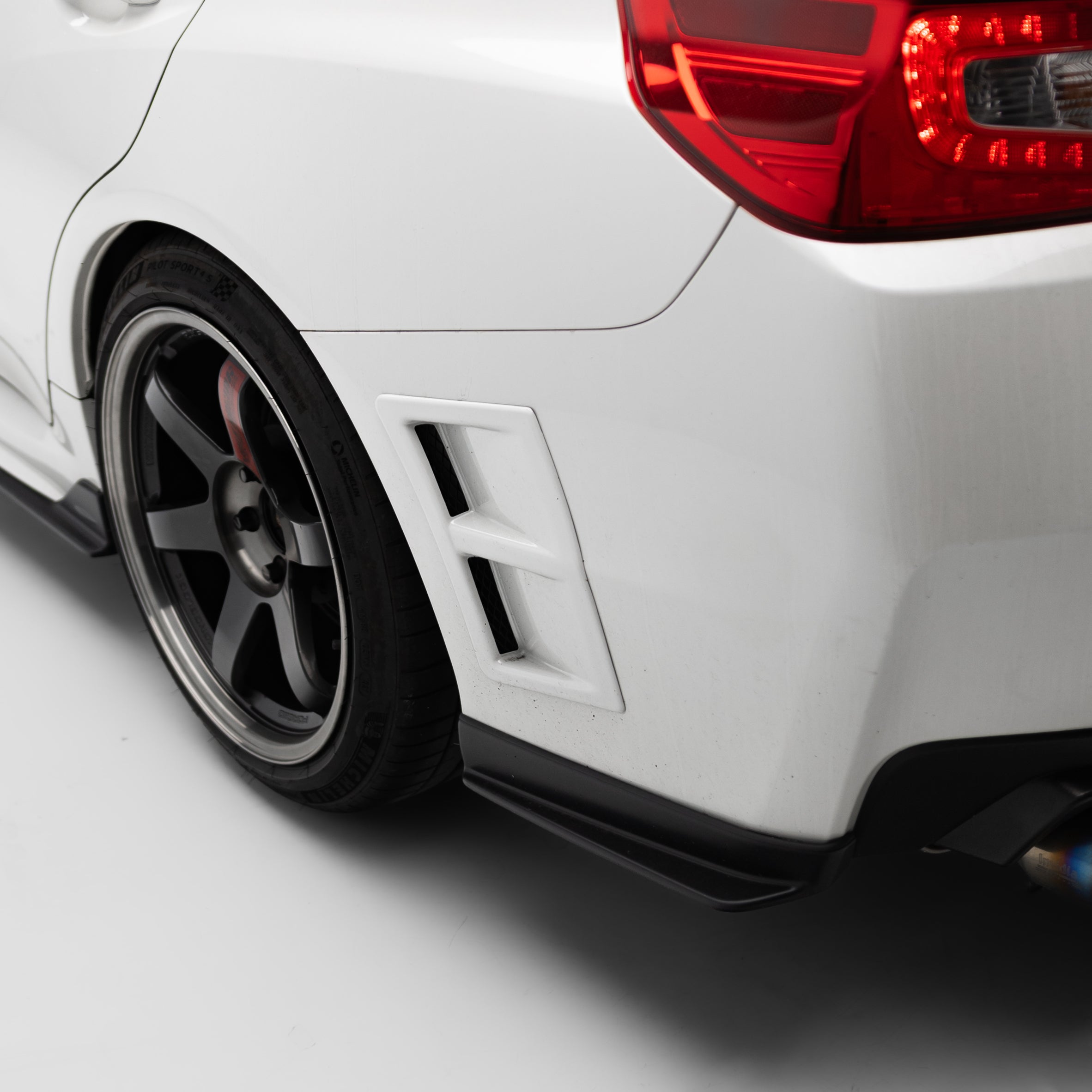 S207 Style Rear Bumper Vents for Subaru WRX STI 2015-2021