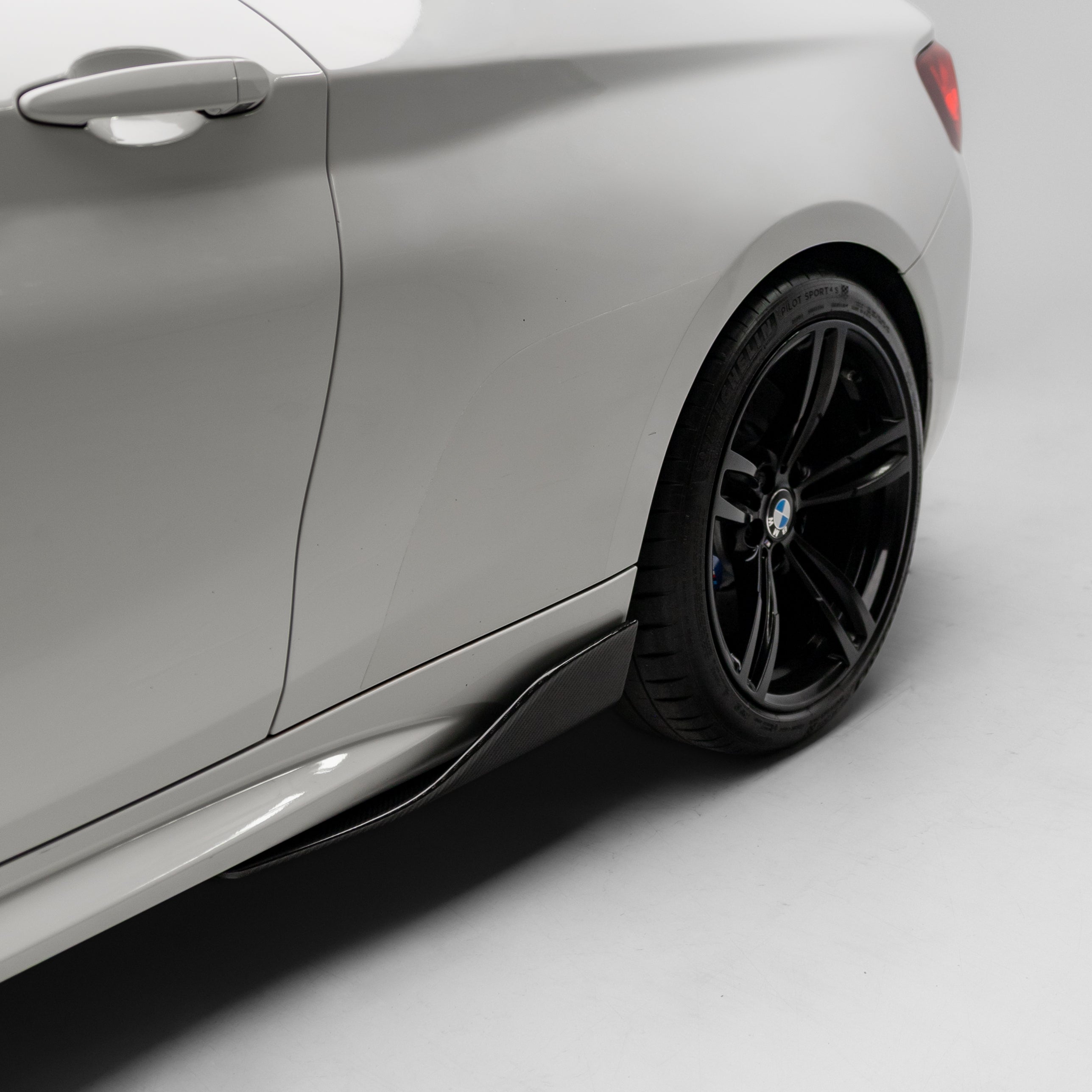 M Performance Style Pre Pregged Dry Carbon Fiber Full Kit for BMW M2 F87 LCI 2018-2021