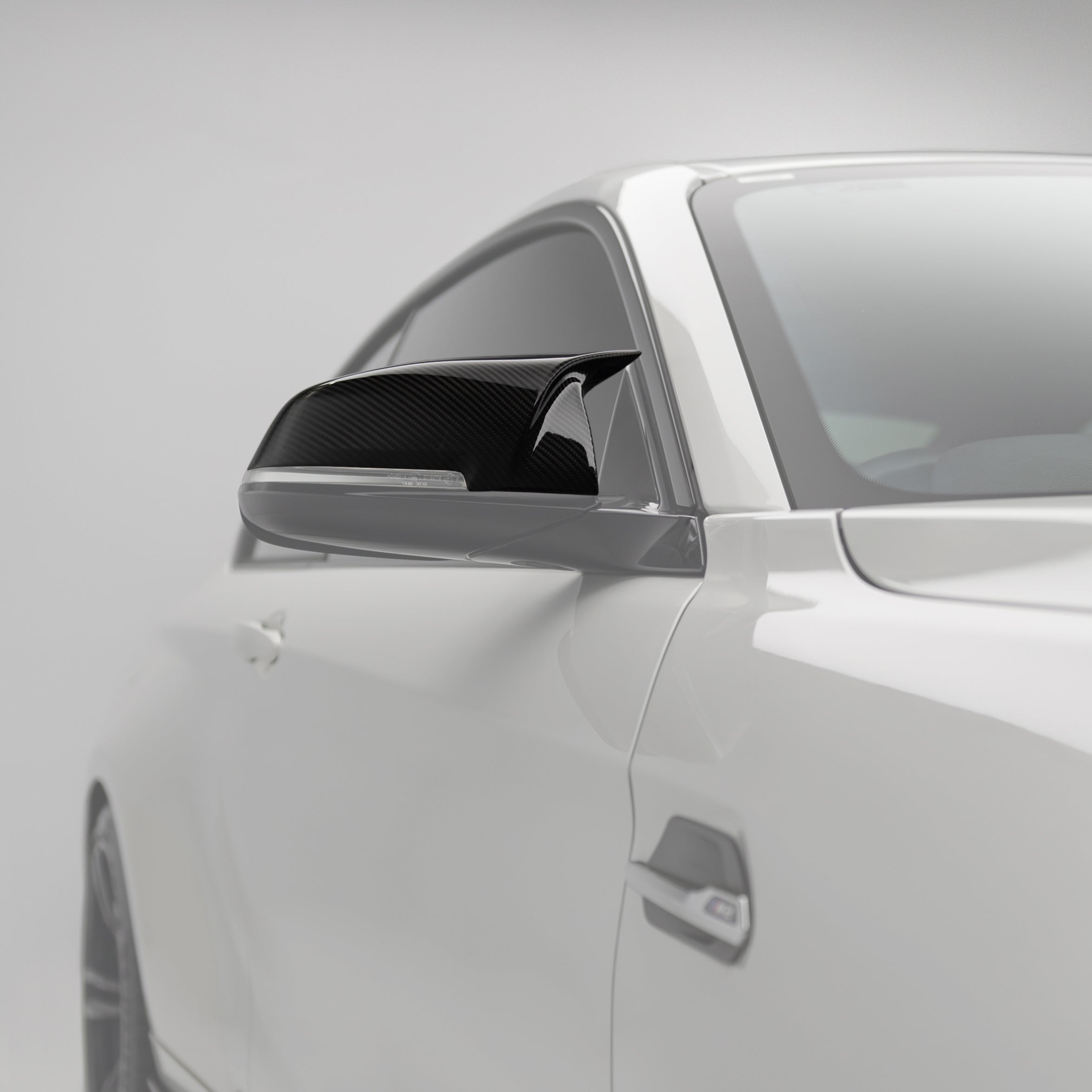 M Performance Style Pre Pregged Carbon Fiber Mirror Caps for BMW 1/2/3/4 Series F20 F22 F23 F30 F32 F33 F36 F87