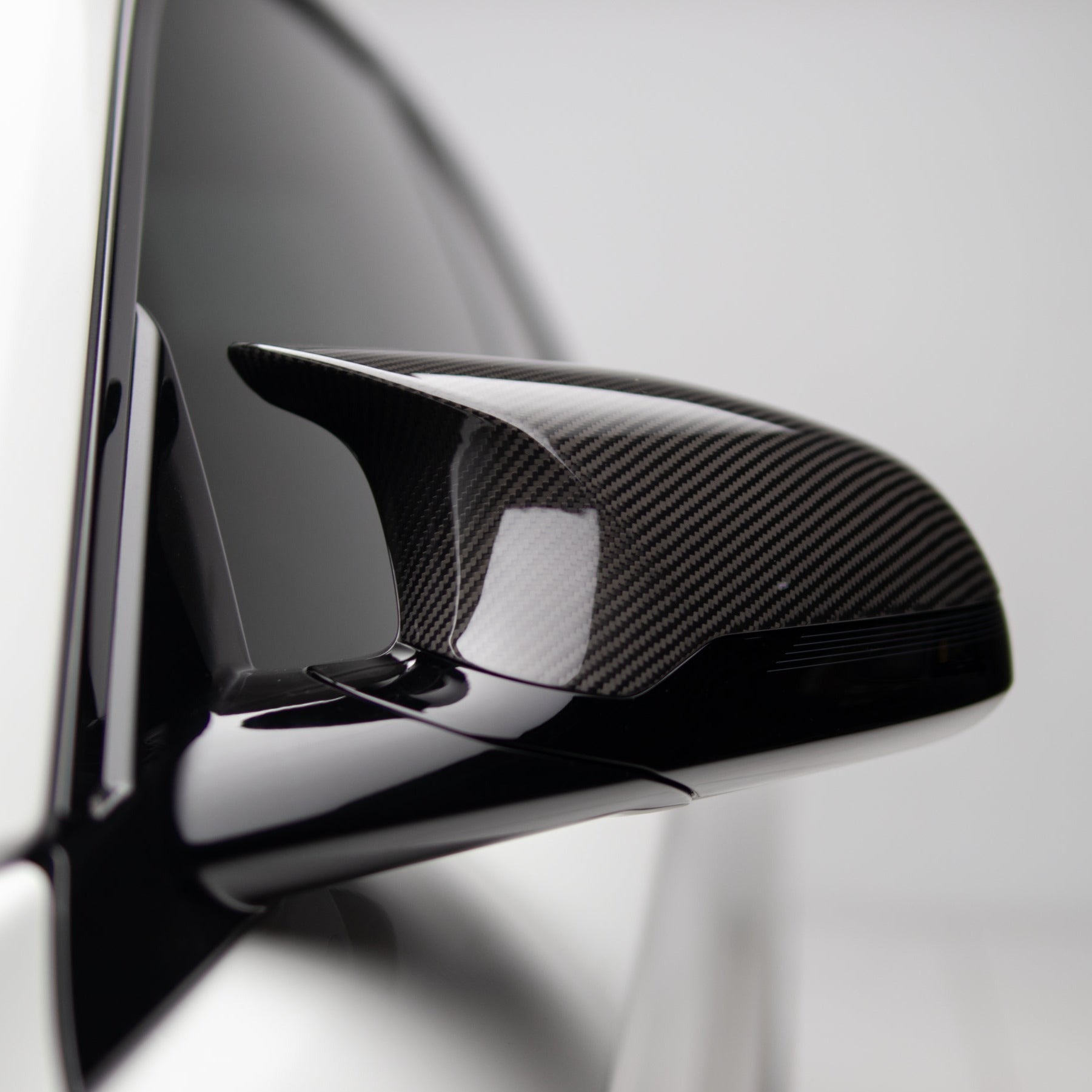 M-Performance Style Pre Pregged Dry Carbon Fiber Mirrors Caps for BMW M2 Comp F87 / M3 F80 / M4 F82 F83
