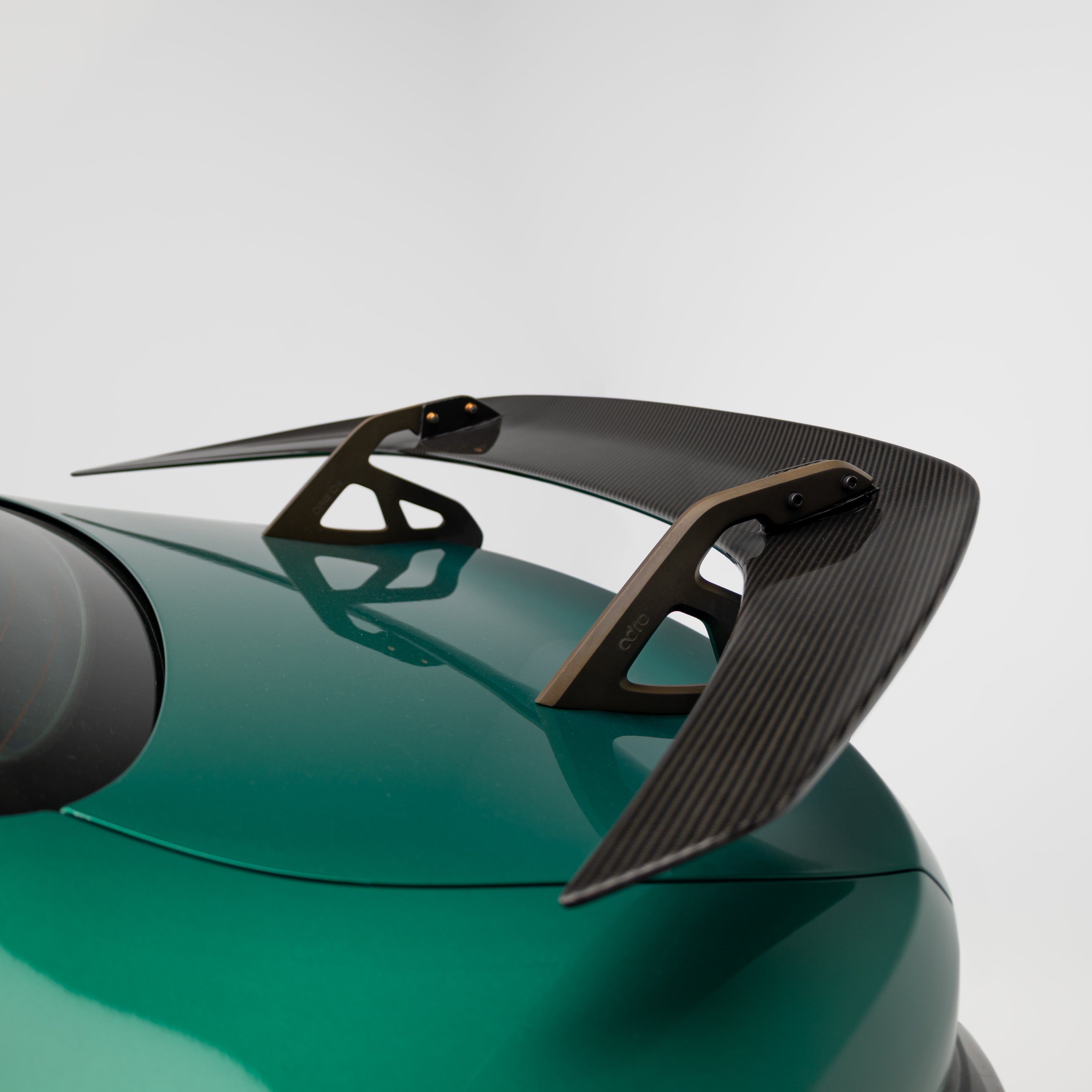 BMW G82 M4 AT-S Dry Carbon Fiber Swan Neck Wing 2020+