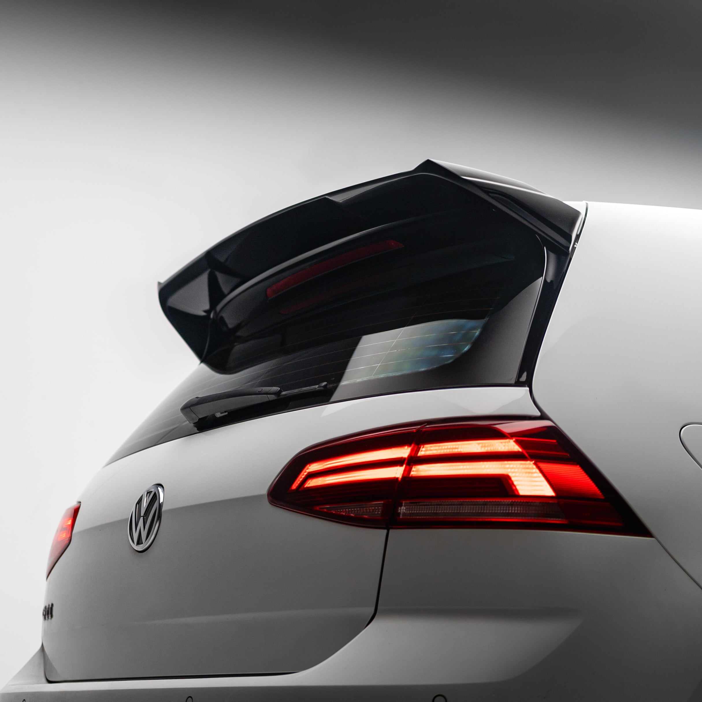 OSIR Style Spoiler for Volkswagen Golf MK7/7.5 GTI/R 2012-2019