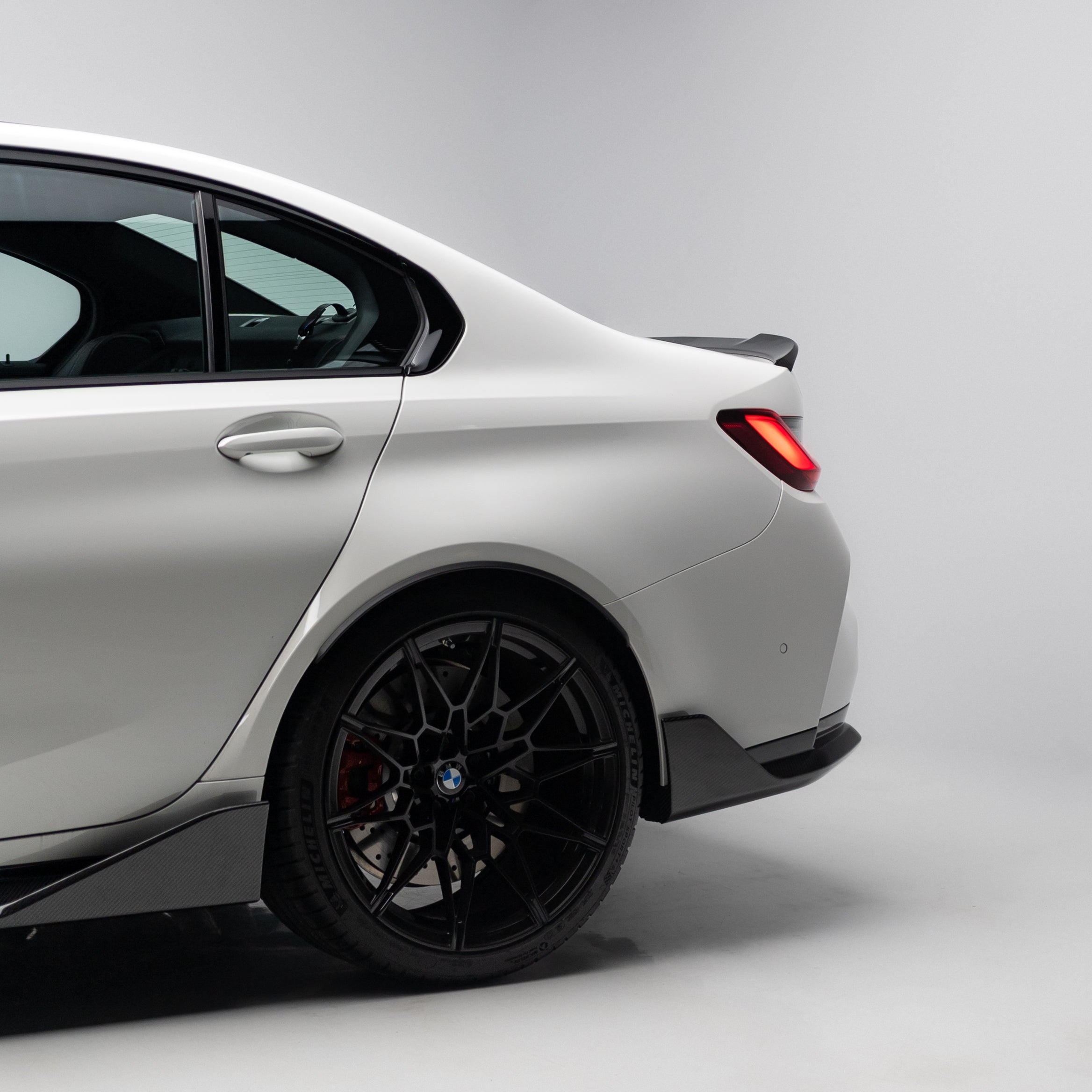 M Performance Style Pre Pregged Dry Carbon Side Skirts for BMW M3 G80 G81 2020+