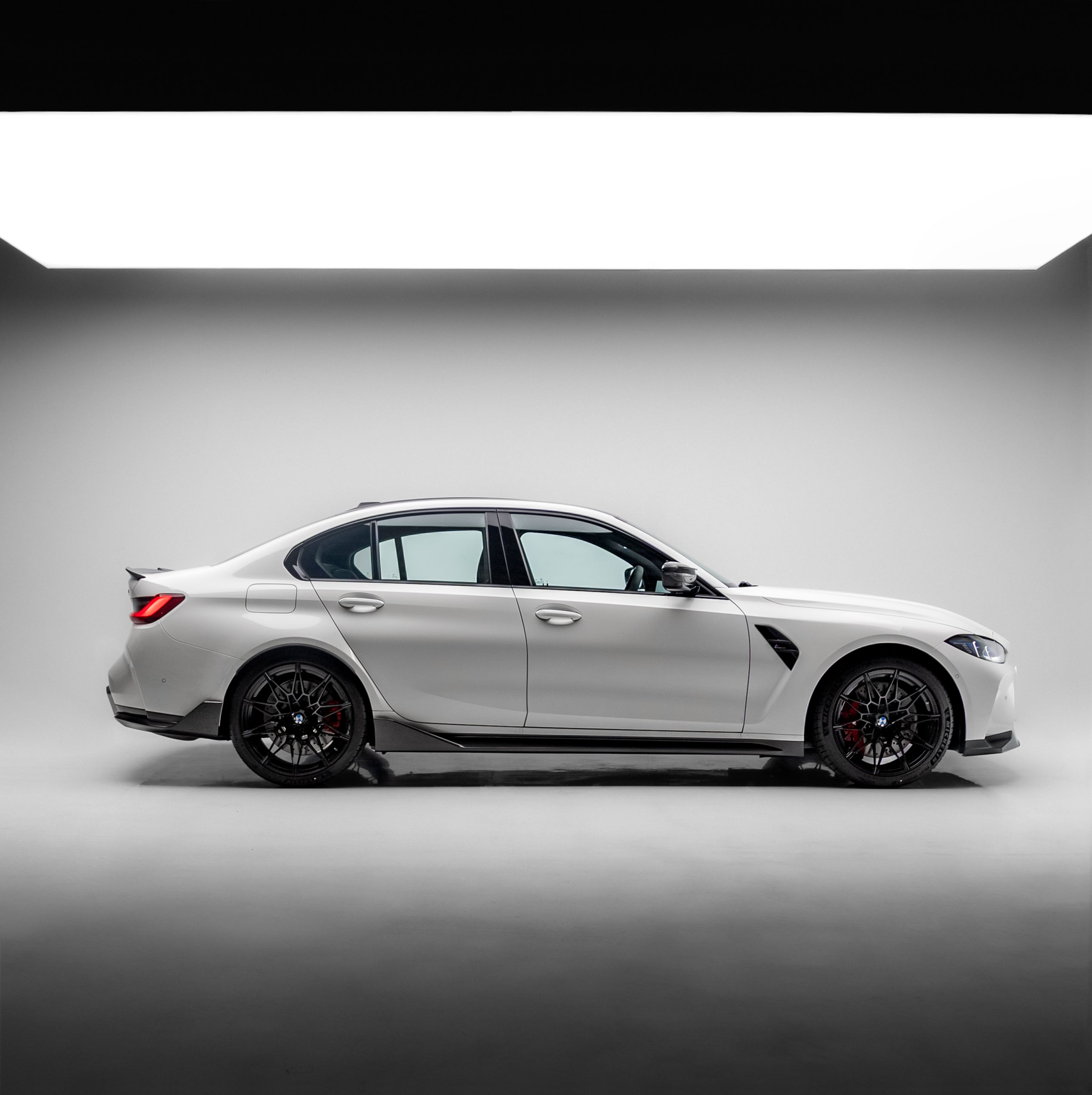 M Performance Style Pre Pregged Dry Carbon Front Lip for BMW M3 G80 G81 / M4 G82 G83 2020+