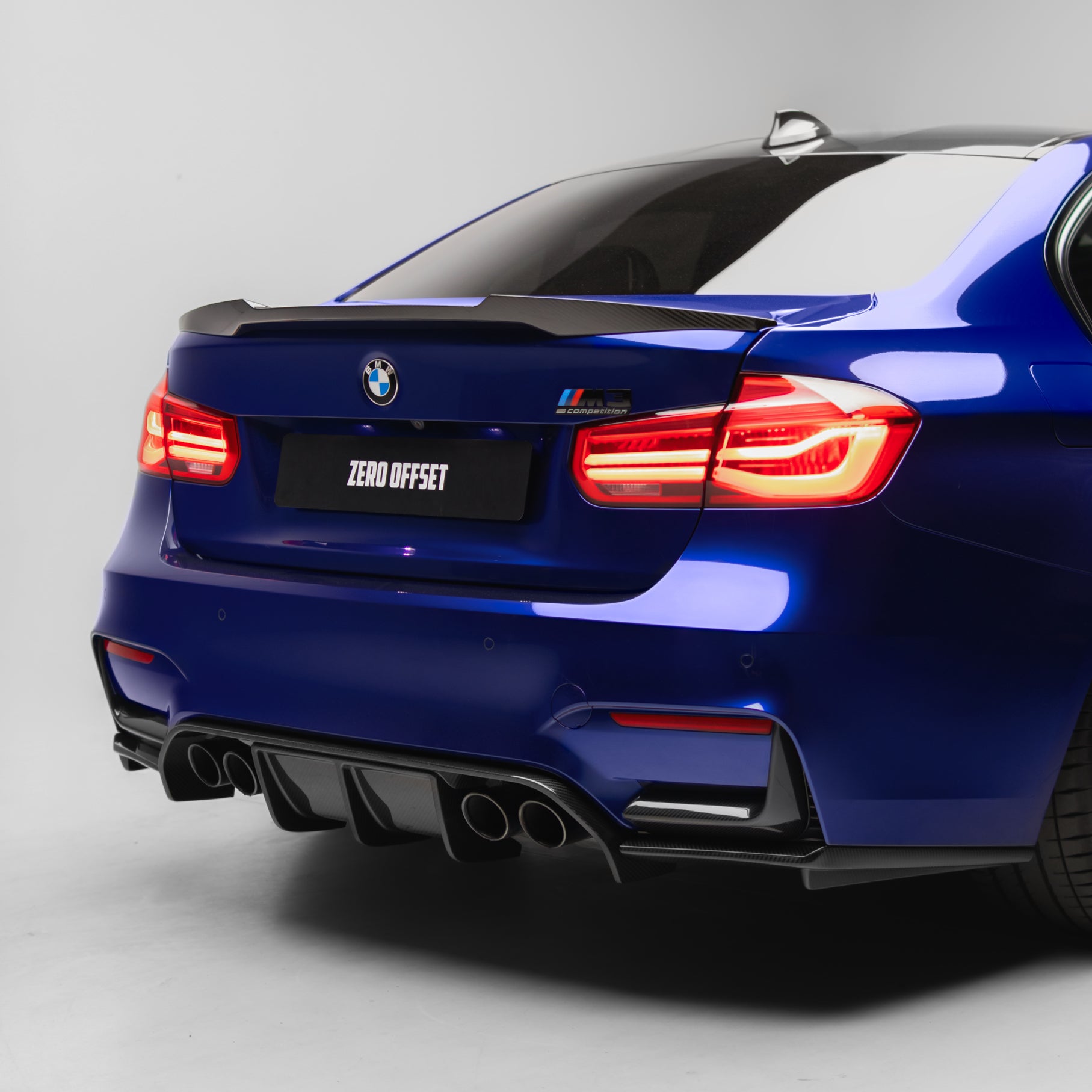 Vorsteiner Style Pre Pregged Carbon Fiber Rear Diffuser for BMW M3 F80 / M4 F82 F83 2014-2020
