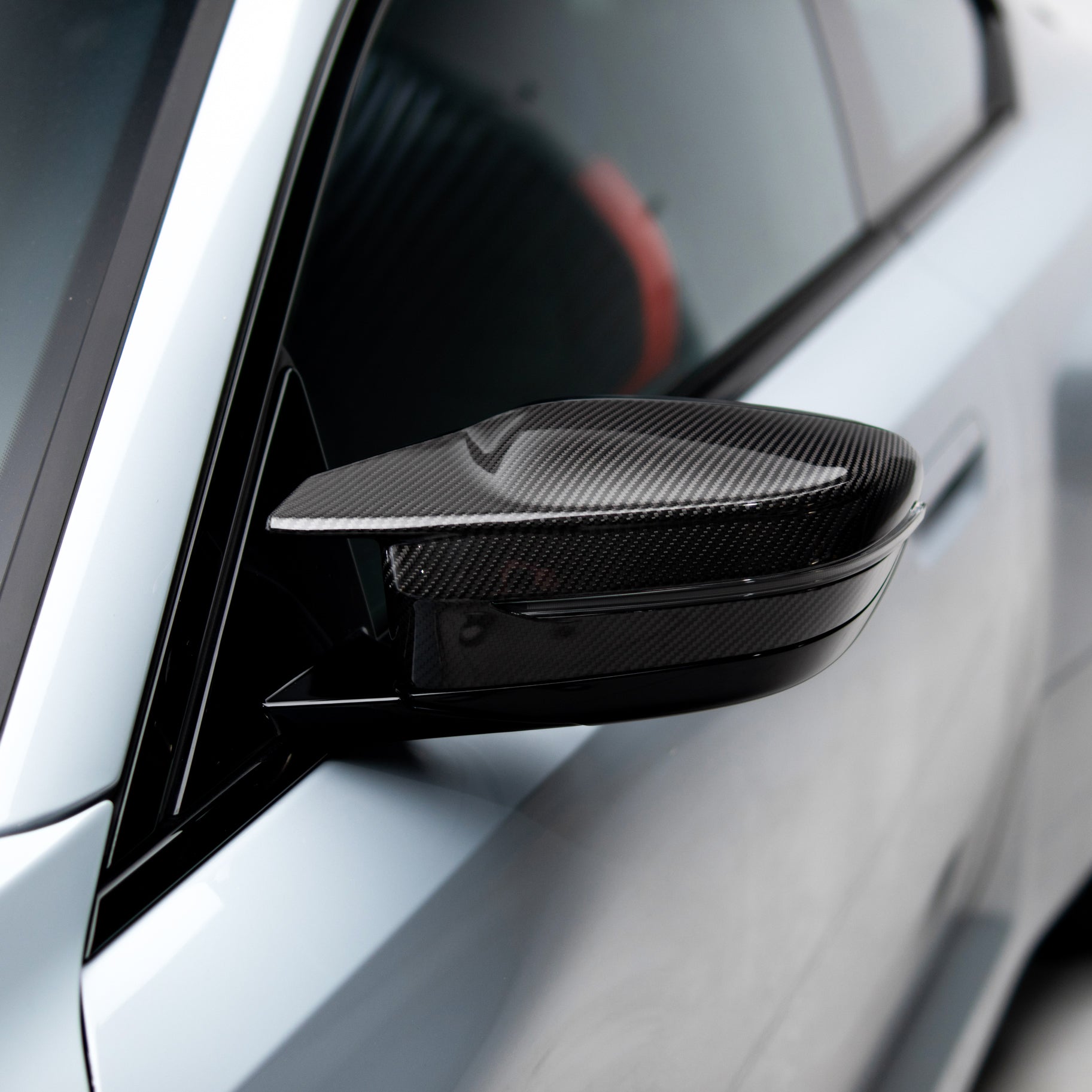 M-Performance Style Pre Pregged Dry Carbon Fiber Mirror Caps for BMW M240i G42 / M340i LCI /M2 G87 / M3 G80 G81 / M4 G82 G83 2020+