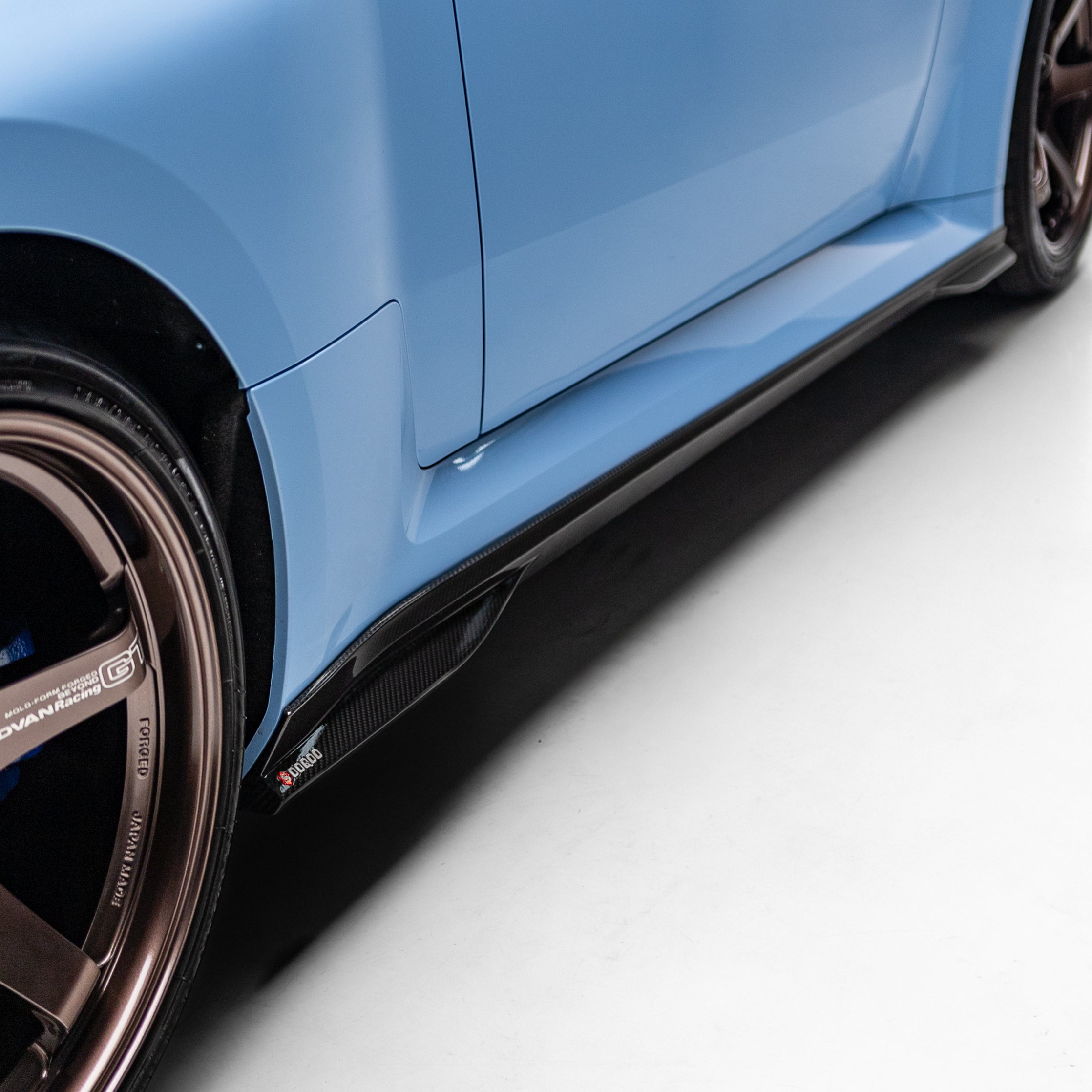 Sooqoo Pre Pregged Dry Carbon Fiber Side Skirts for BMW M2 G87 2023+