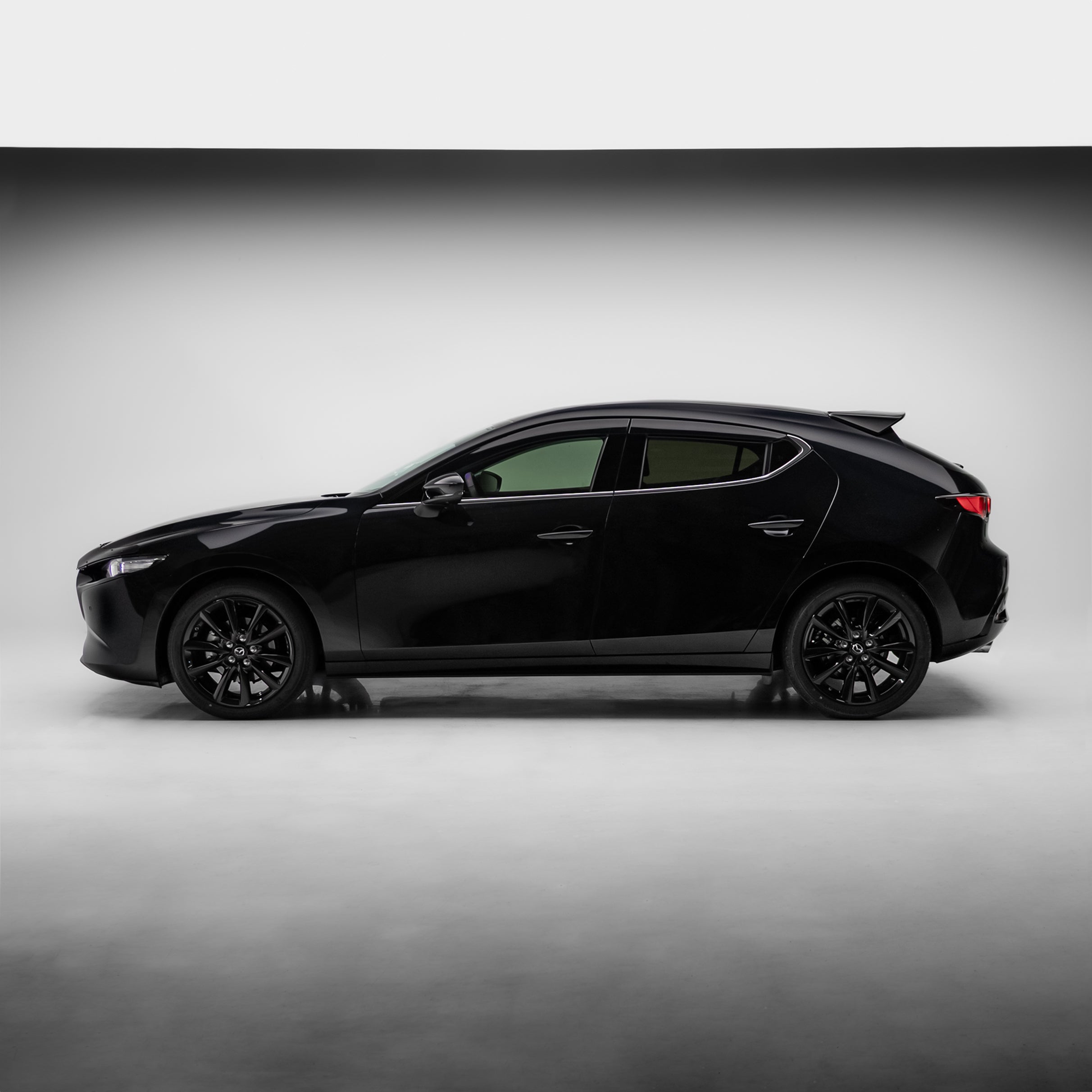 Kuroi Style Roof Spoiler for Mazda 3 BP Hatch 2019+