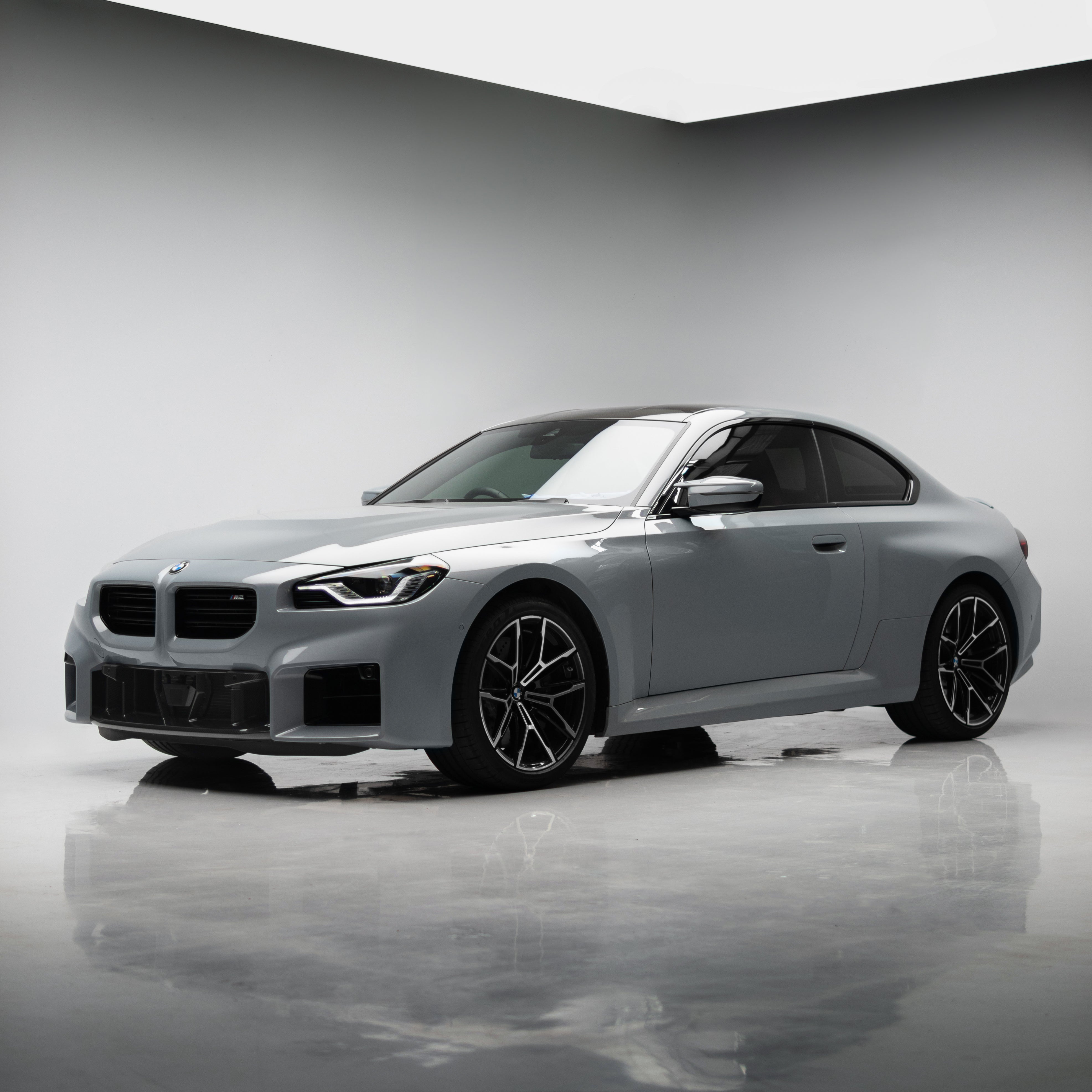 OEM Style Pre Pregged Dry Carbon Fiber Front Center Trim for BMW M2 G87 2023+