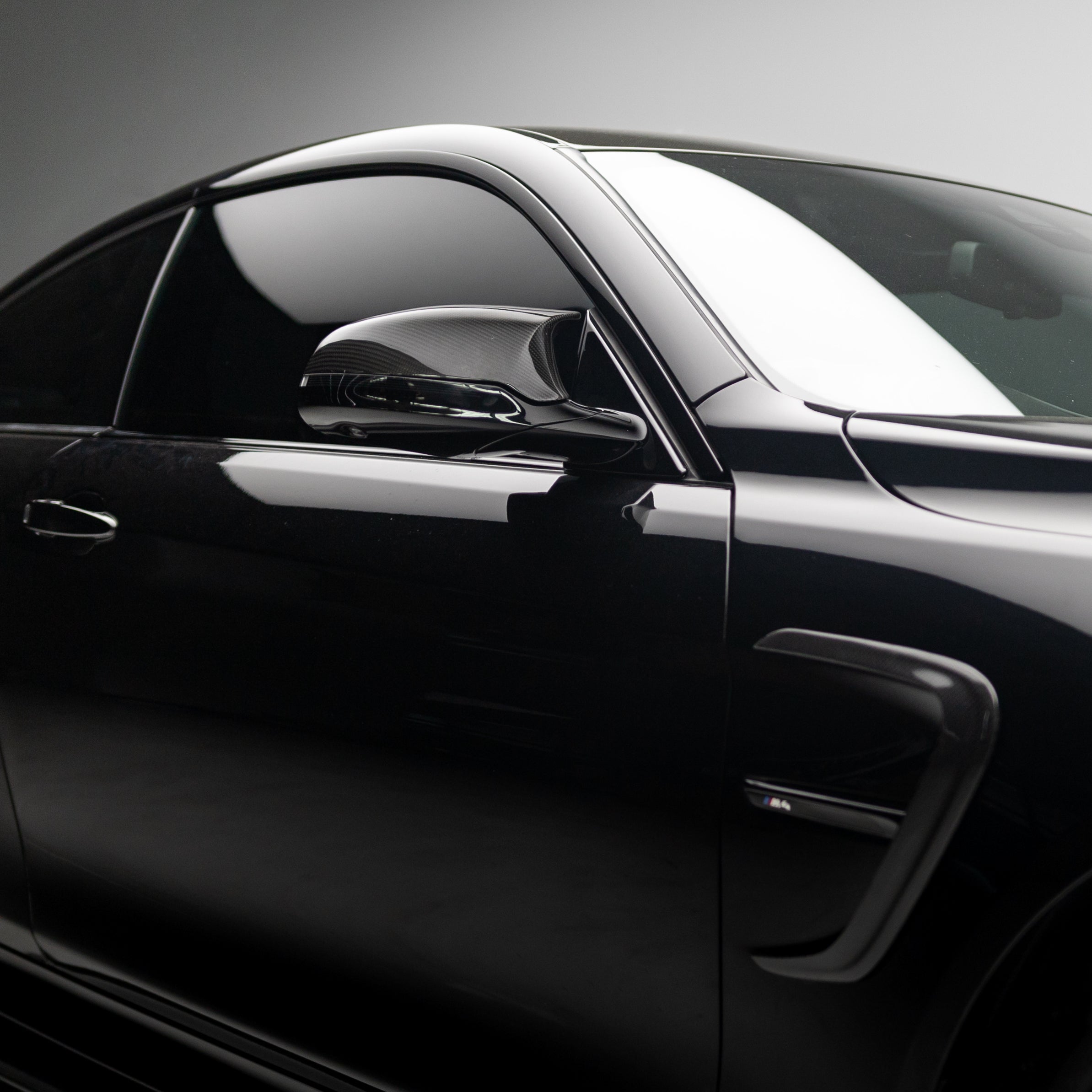 M-Performance Style Pre Pregged Dry Carbon Fiber Mirrors Caps for BMW M2 Comp F87 / M3 F80 / M4 F82 F83