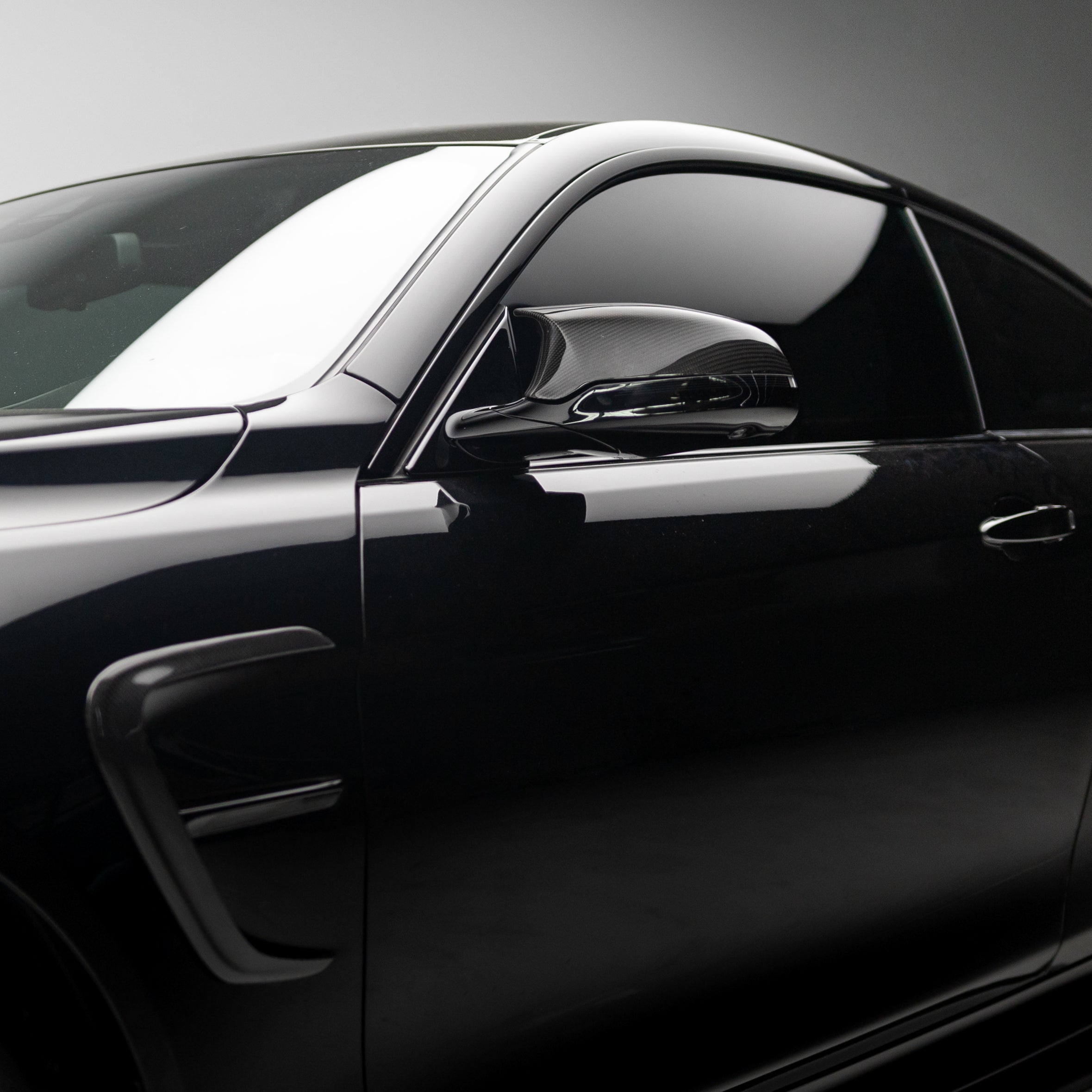 M-Performance Style Pre Pregged Dry Carbon Fiber Mirrors Caps for BMW M2 Comp F87 / M3 F80 / M4 F82 F83