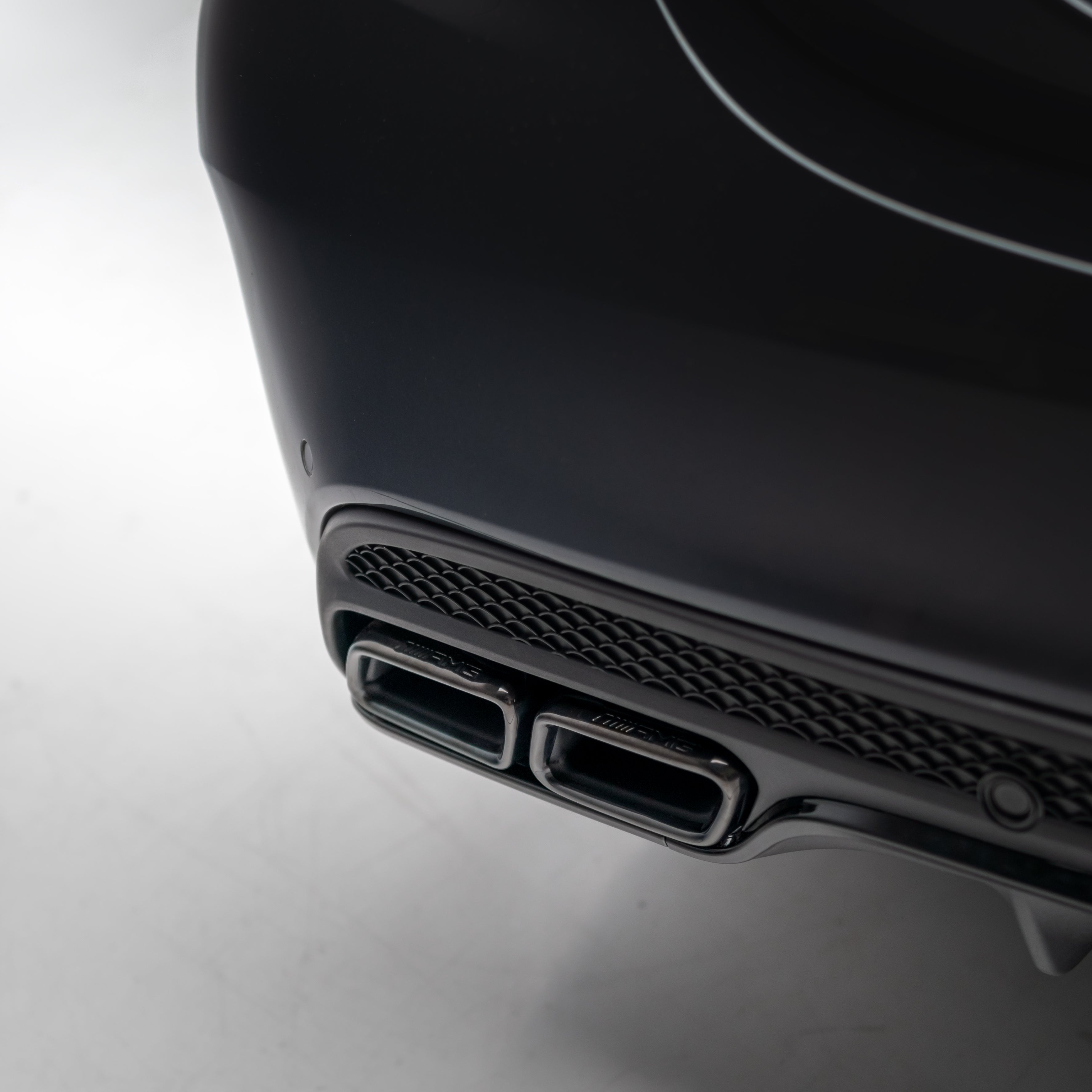 AMG Style Rear Diffuser & Exhaust Tips for Mercedes-Benz C Class W205 Sedan / S205 Wagon 2015-2018