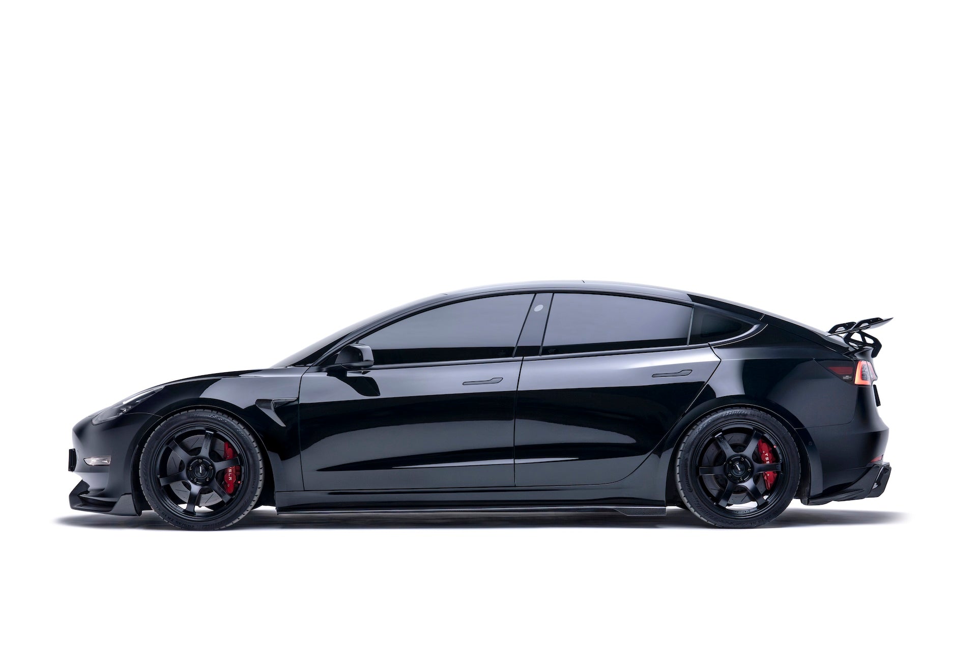 Tesla Model 3 Carbon Fiber V2 Full Kit 2019-2023