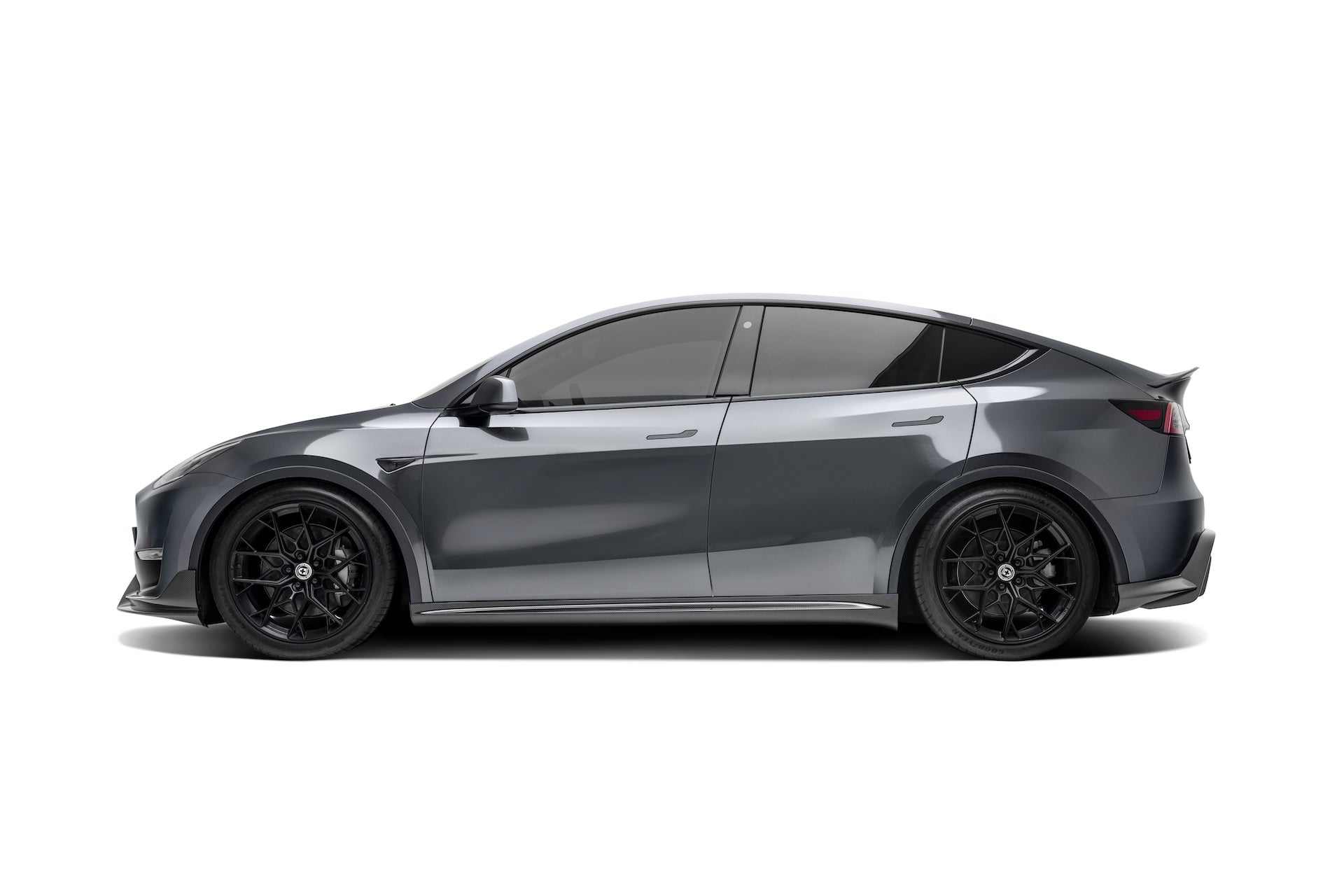 Tesla Model Y V1 Dry Carbon Fiber Side Skirts 2022-2024