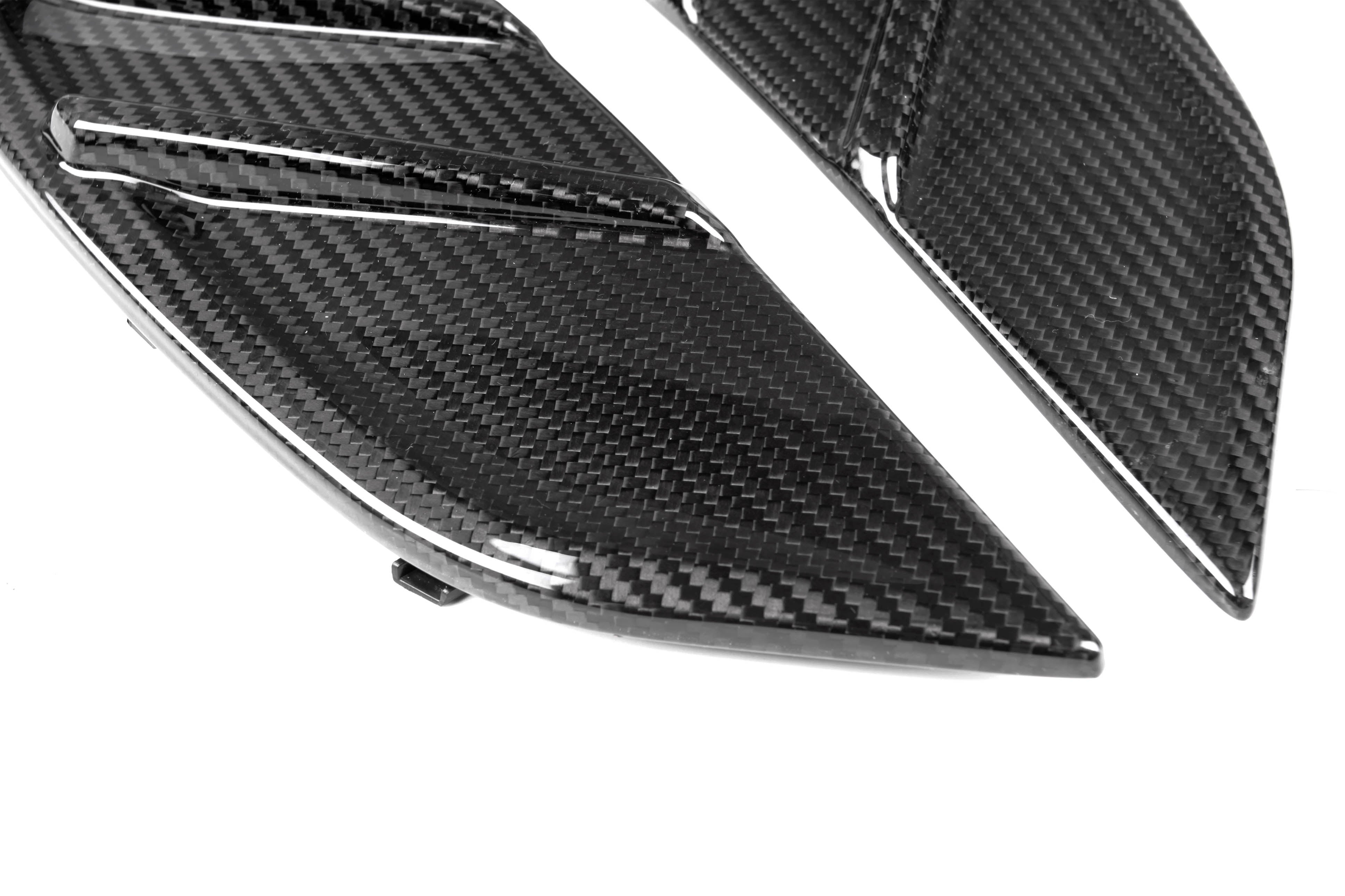 M Performance Style Pre Pregged Dry Carbon Fender Vent Cover for BMW M4 G82 G83 2020+