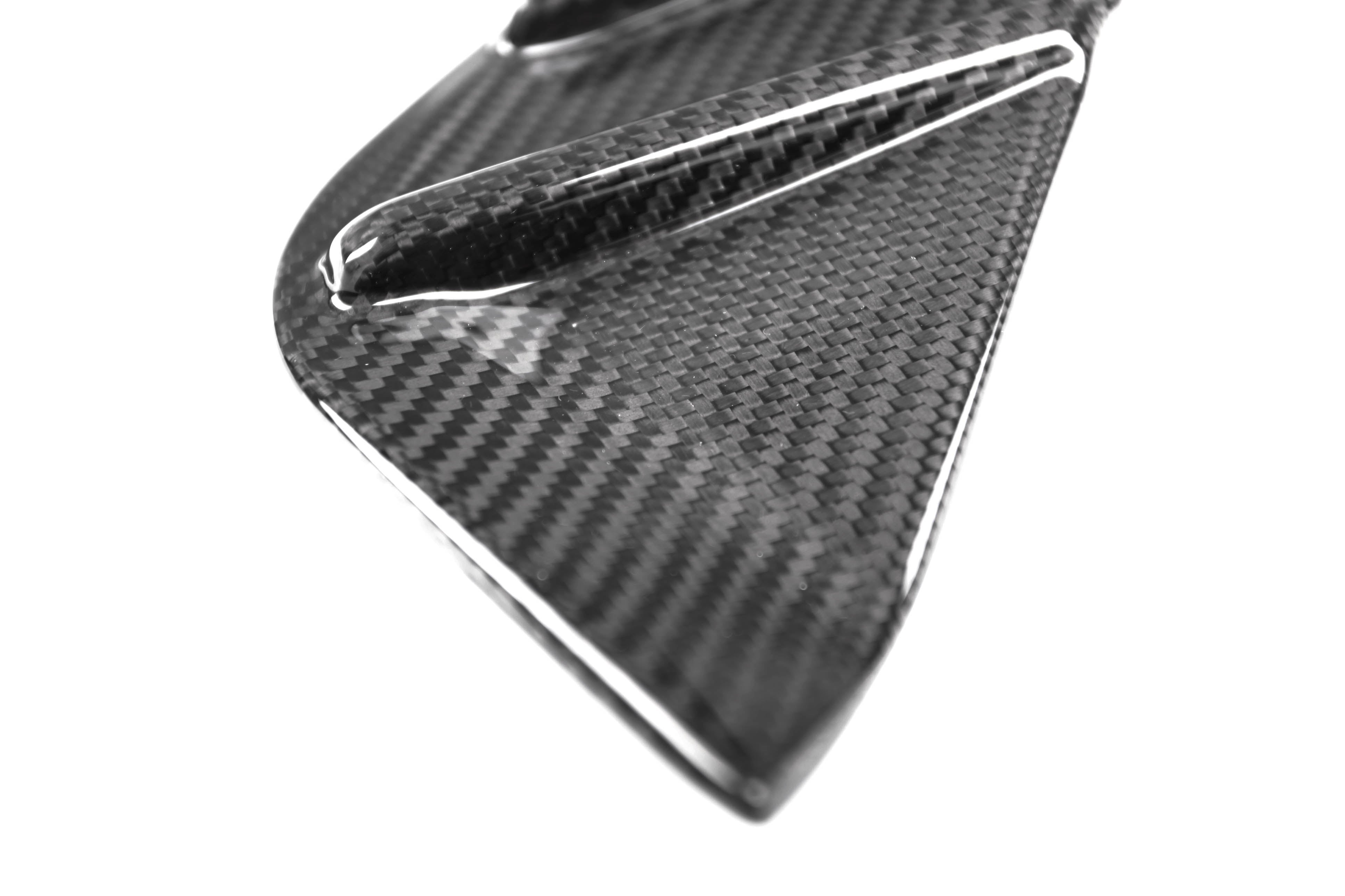M Performance Style Pre Pregged Dry Carbon Fender Vent Cover for BMW M4 G82 G83 2020+