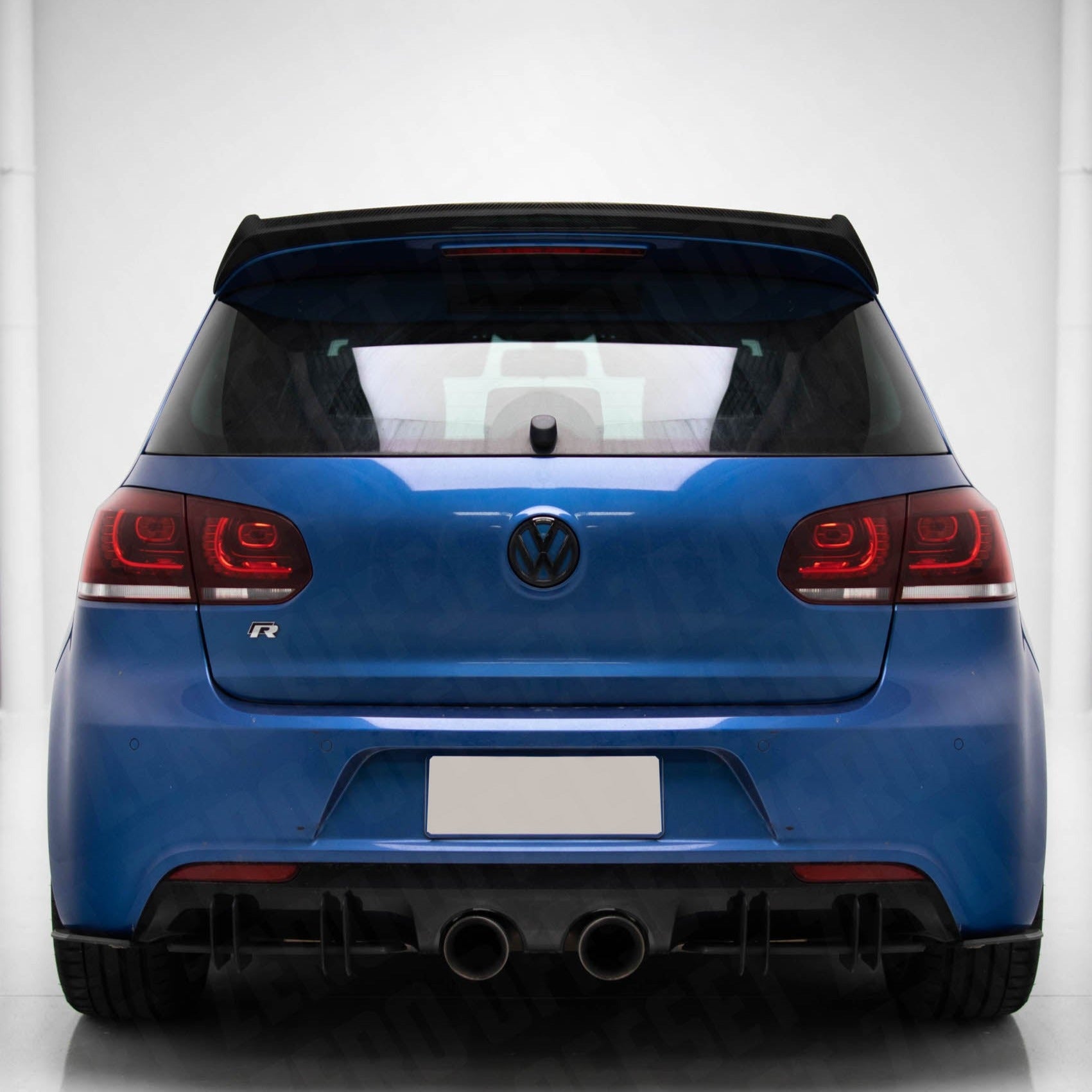 OSIR Style Carbon Fiber Spoiler for Volkswagen Golf MK6 GTI/R