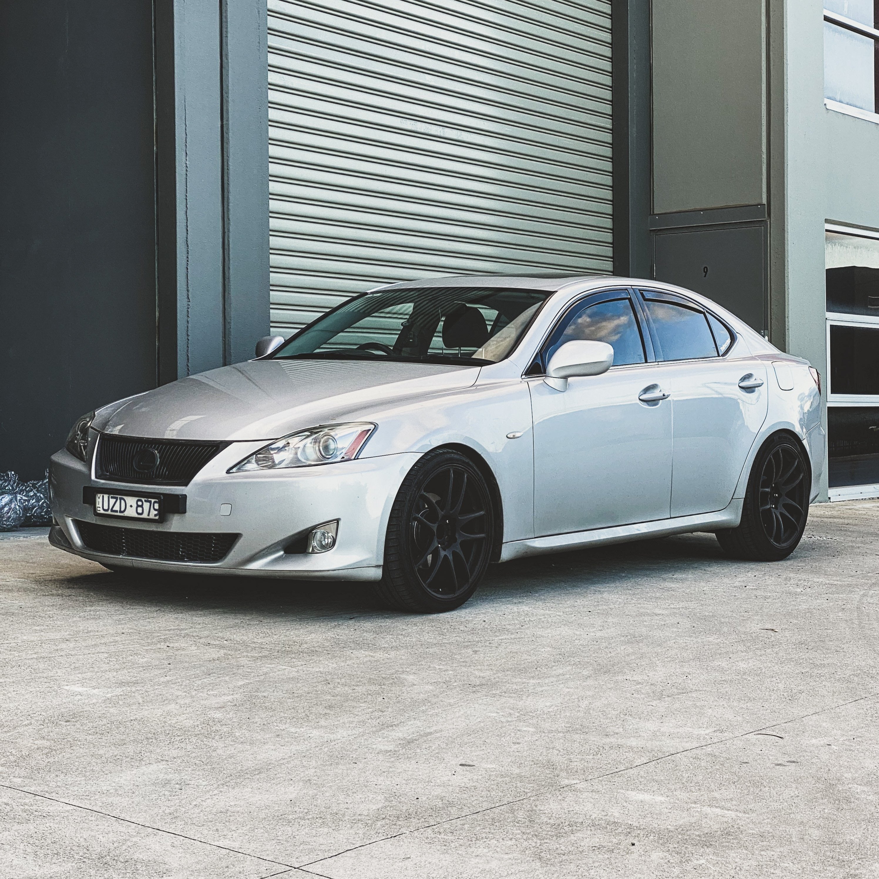 Slim-line Weather Shields - Lexus IS XE20 06-13