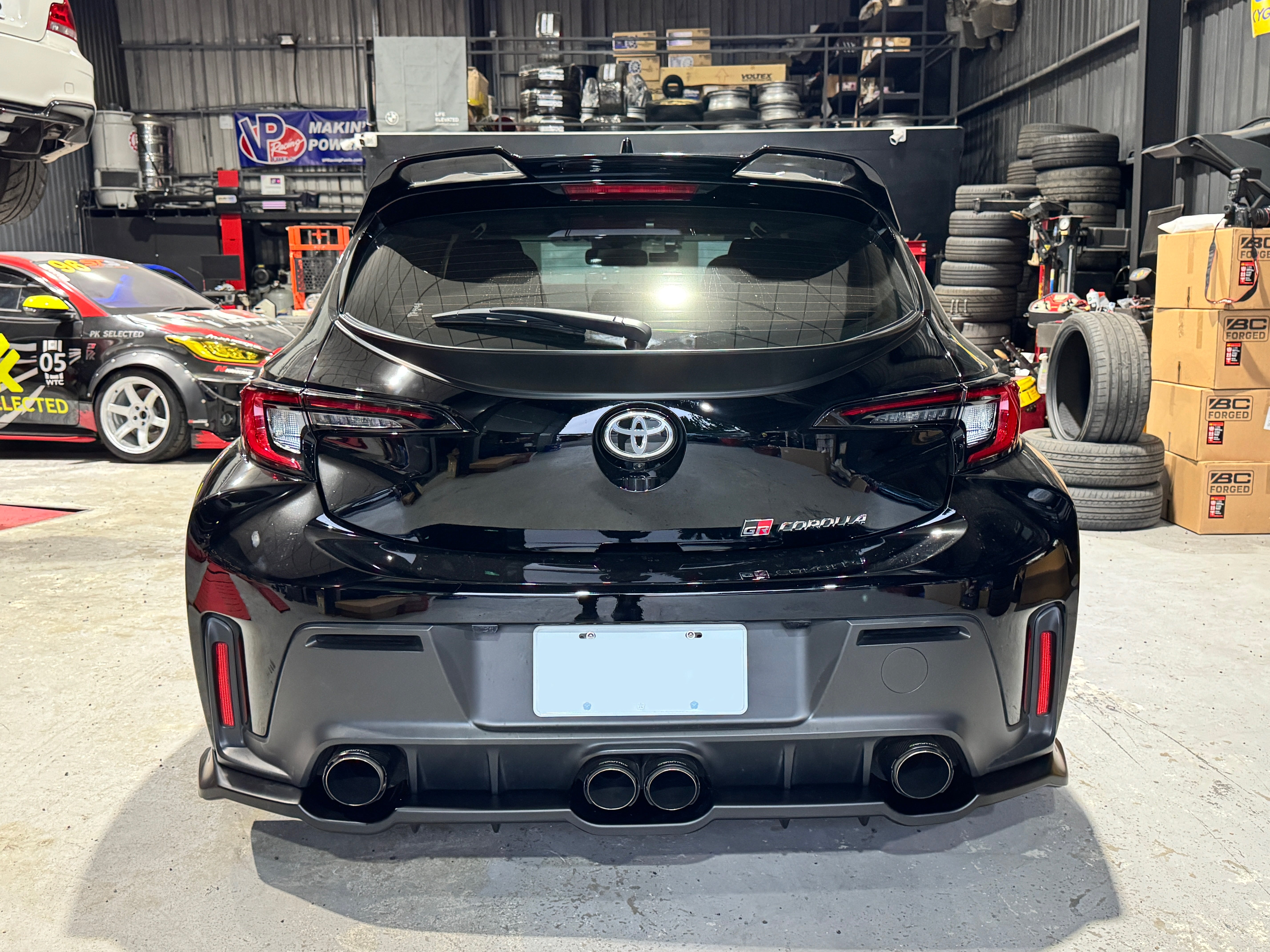 Grow Style Mid Spoiler for Toyota GR Corolla Hatch 2022+