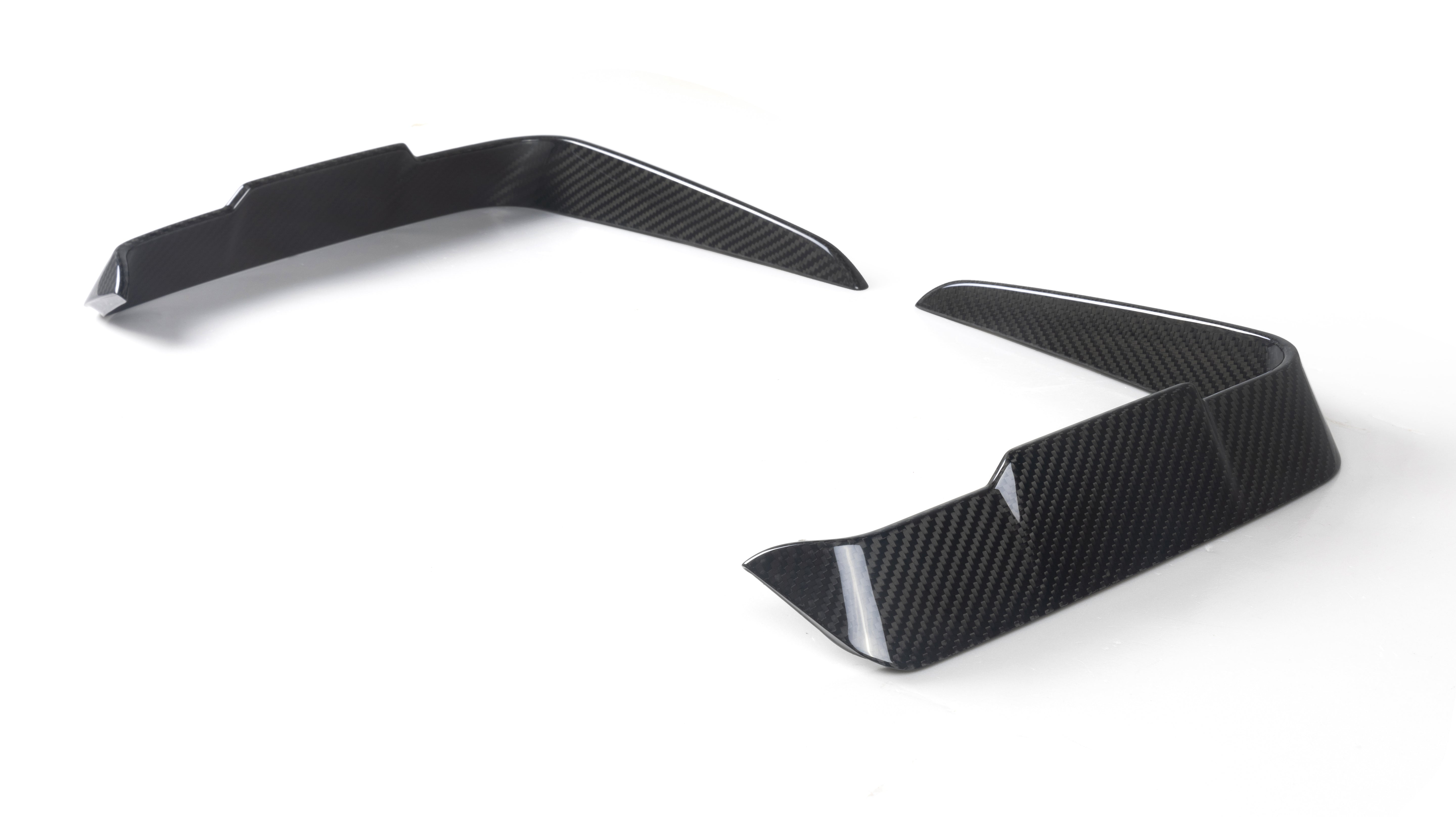 Sooqoo Pre Pregged Dry Carbon Fiber Front Canards for BMW 4 Series Coupe G22 G23 2020+