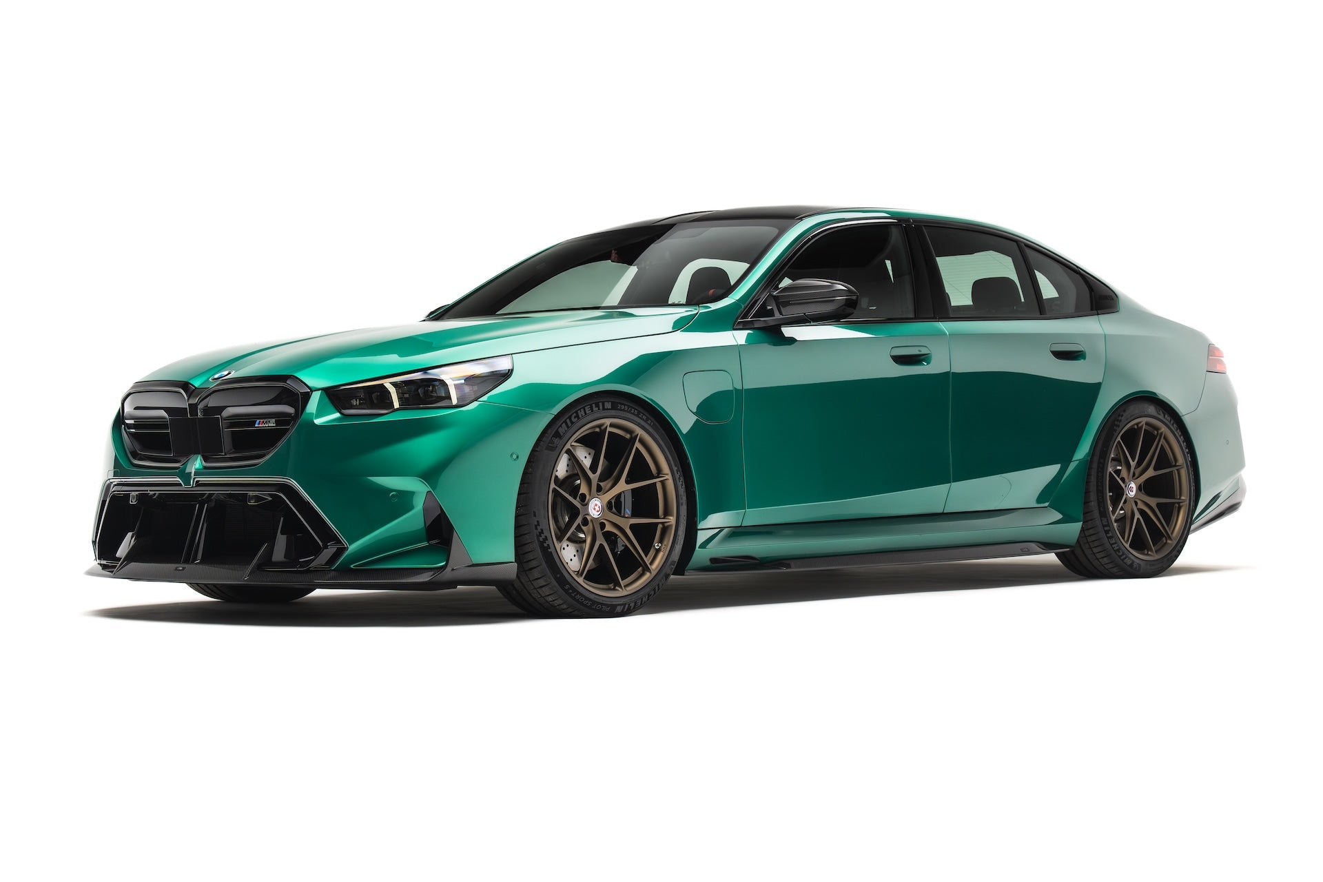 BMW G90 M5 Dry Carbon Fiber Full Kit 2024+