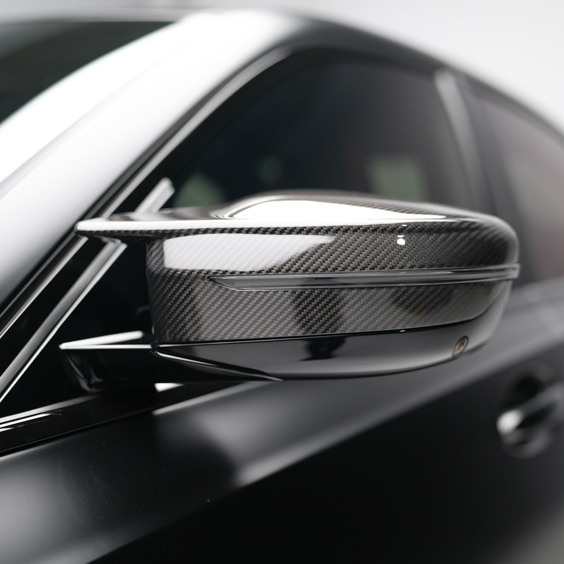 M-Performance Style Pre Pregged Dry Carbon Fiber Mirrors Caps for BMW M240i G42 / M340i LCI /M2 G87 / M3 G80 G81 / M4 G82 G83 2020+
