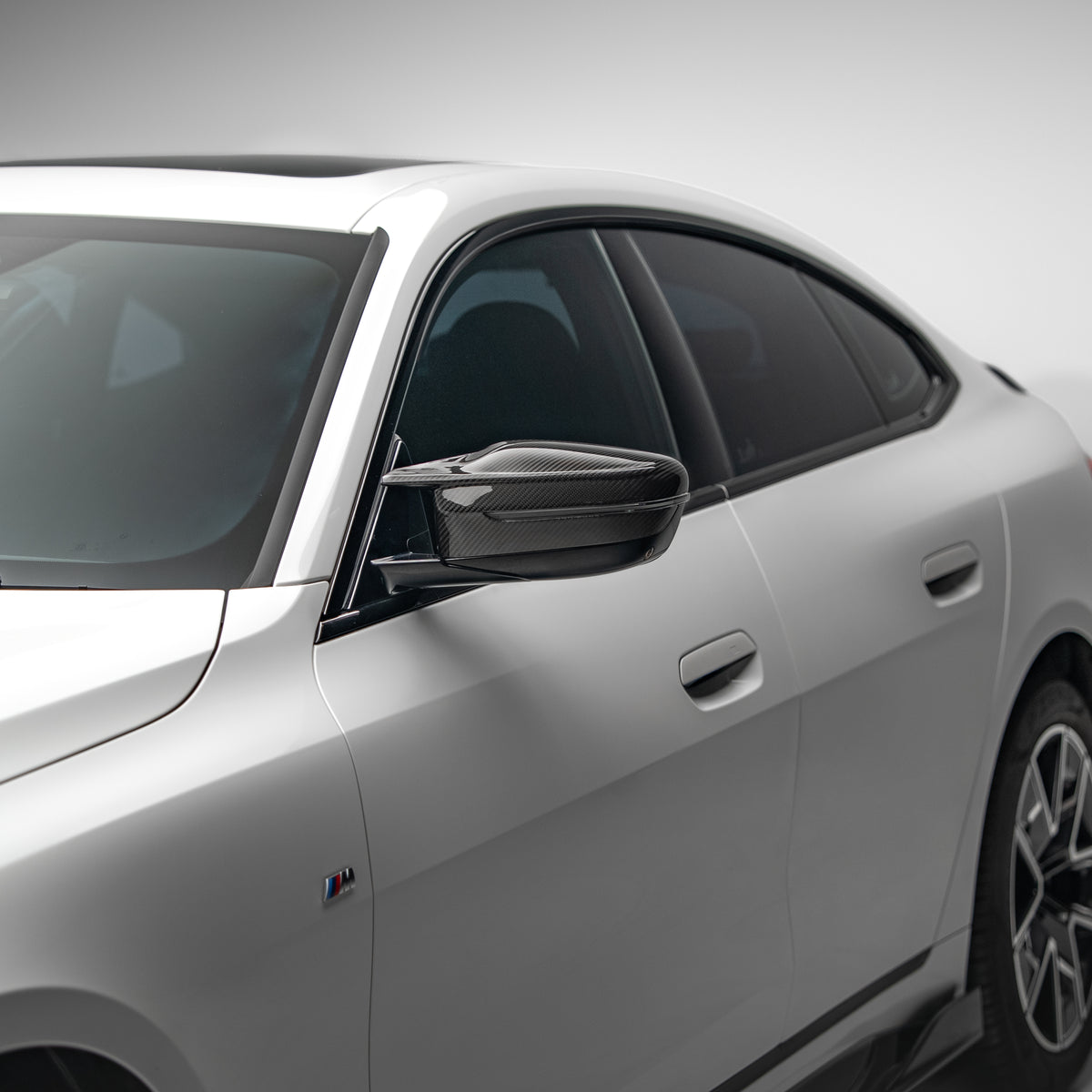 M Performance Style Pre Pregged Dry Carbon Mirror Caps for BMW 2/3/4 Series G42 G20 G21 G20 G22 G23 G26