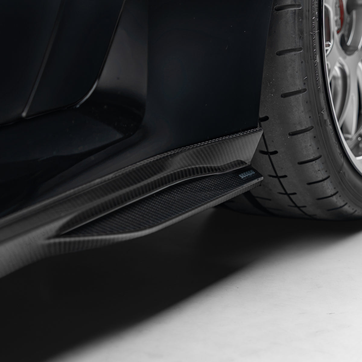 Sooqoo Pre Pregged Dry Carbon Fiber Side Skirts for BMW M2 G87 2023+