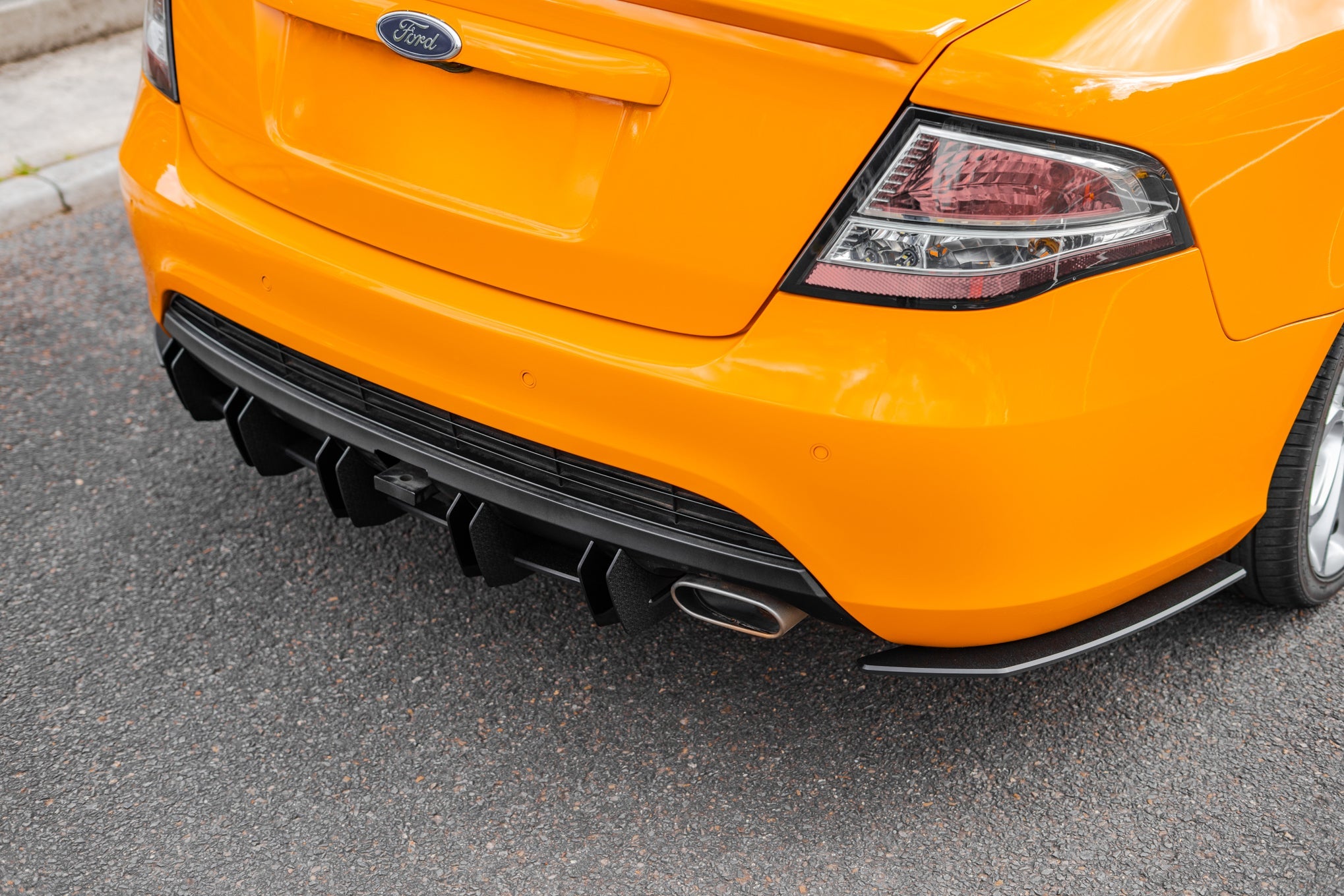 Ford Falcon FG MK2 Rear Spats (Pair)