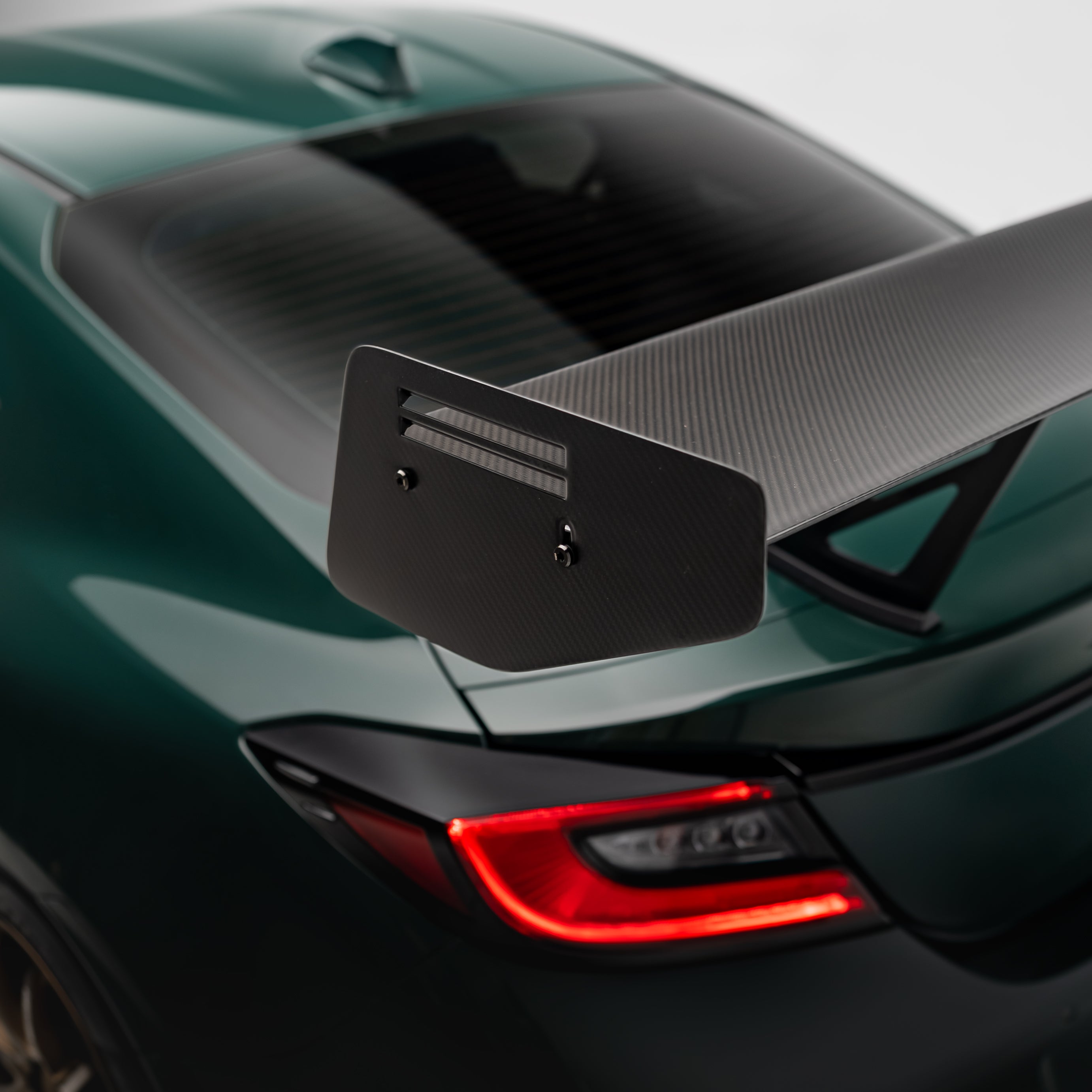 Toyota GR86 ZN8/Subaru BRZ ZD8 AT-M3 Carbon Motorsport Wing 2022+