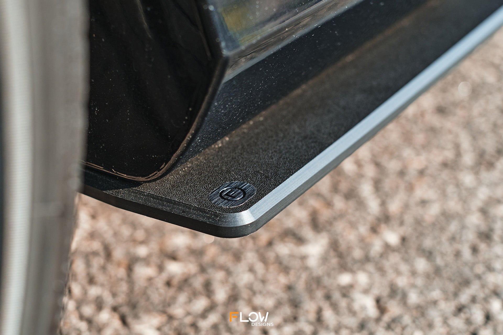 Falcon FGX Side Skirt Splitters (TEXTURED: Pair)