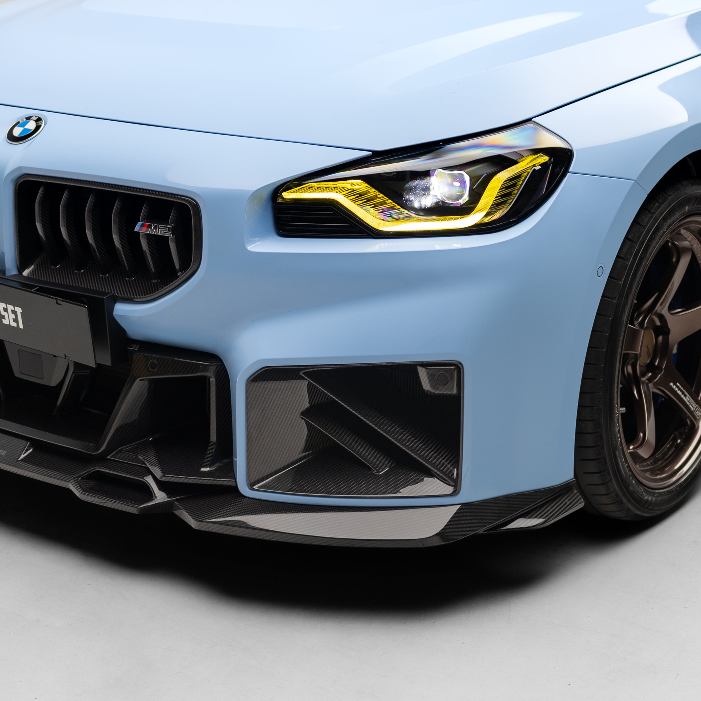 Sooqoo Pre Pregged Dry Carbon Fiber Front Intake Ducts for BMW M2 G87 2023+