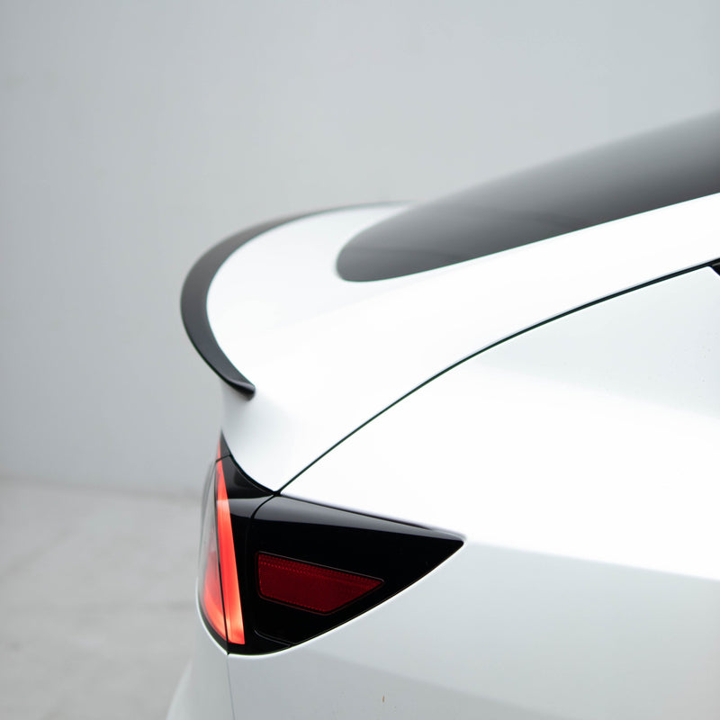 Performance Style Matte Black Spoiler - Tesla Model Y 22+