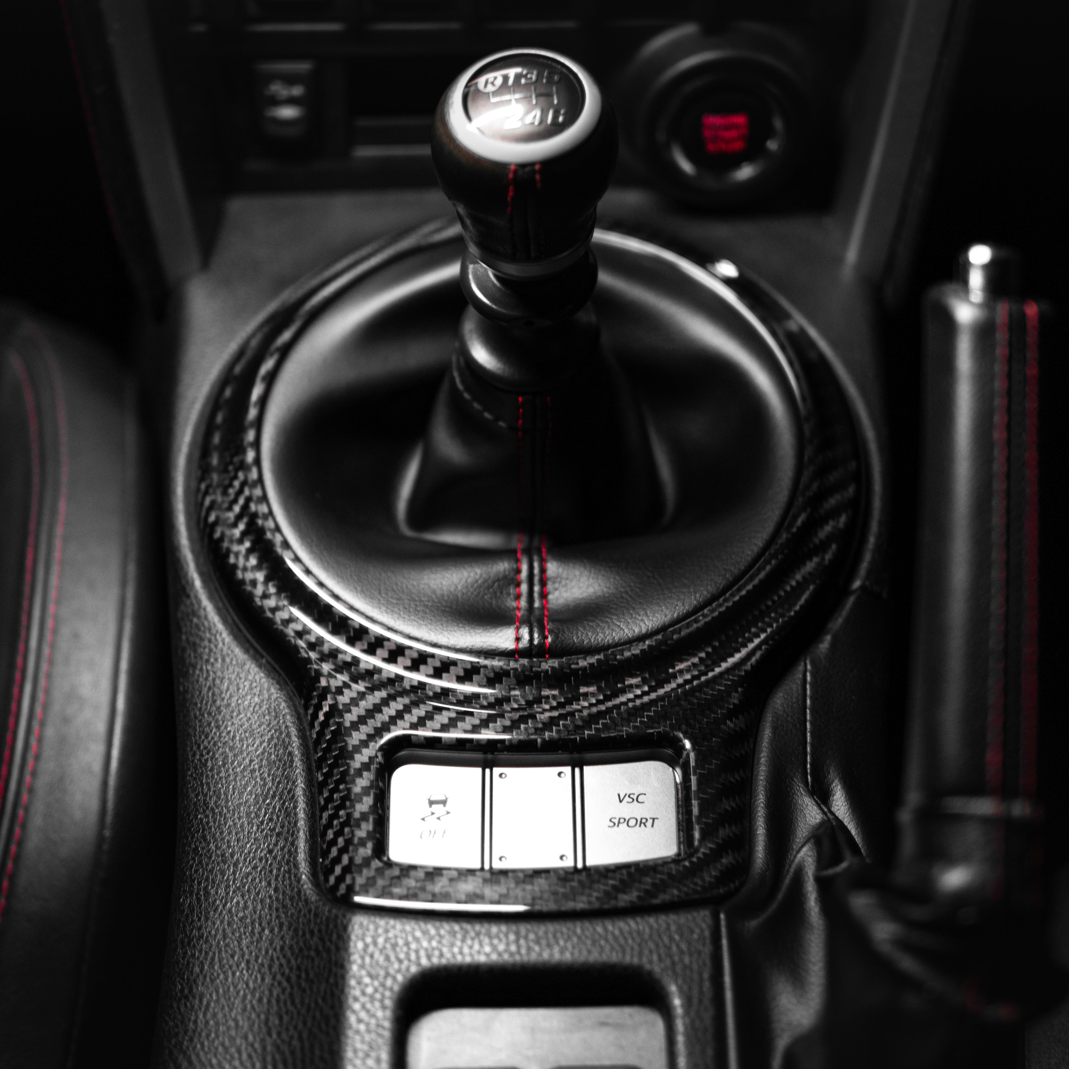 Dry Carbon Fiber Shifter Surround for Toyota 86 (ZN6)/Subaru BRZ (ZC6) 2012-2021