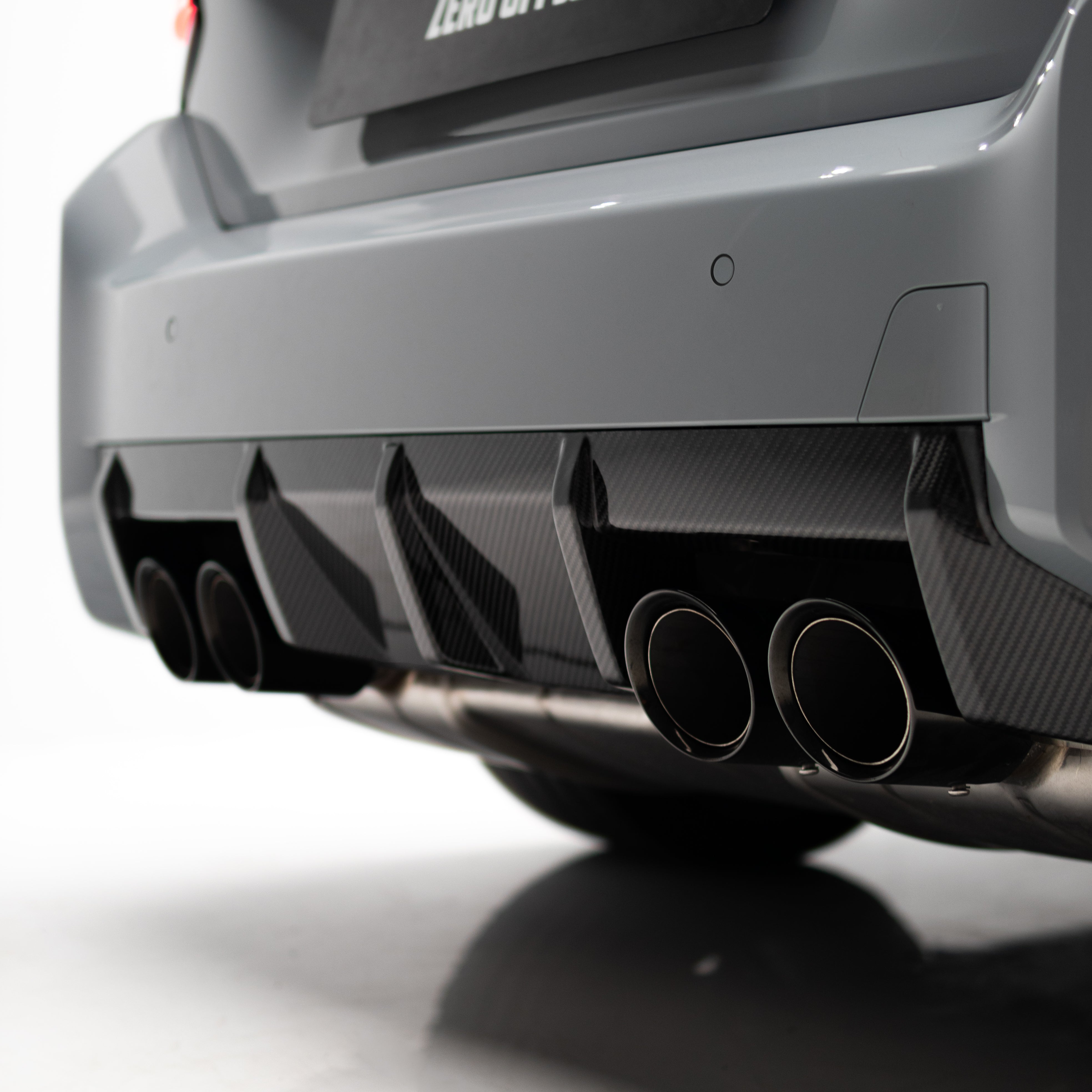 OEM Style Pre Pregged Dry Carbon Fiber Rear Diffuser for BMW M2 G87 2023+