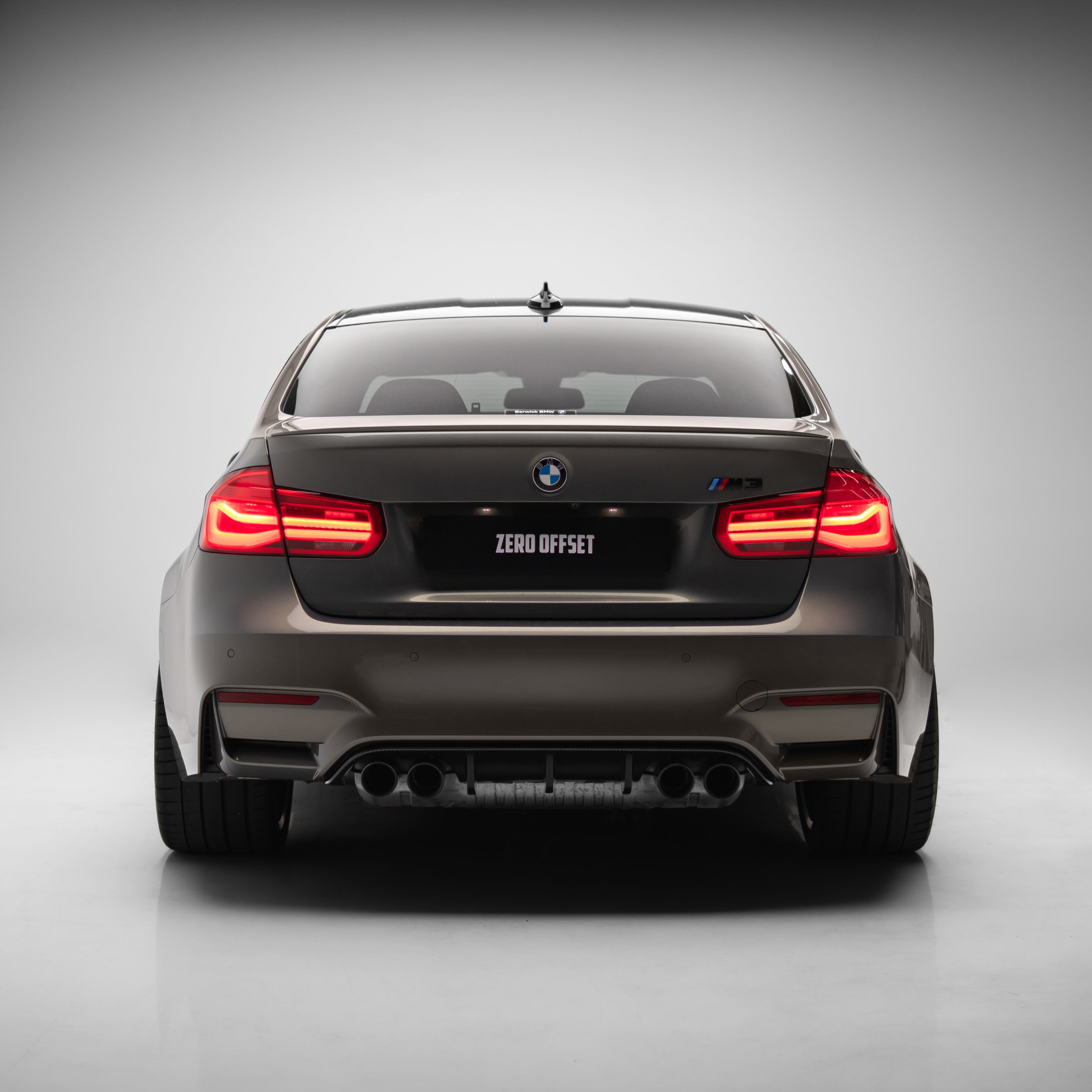 M Performance Style Pre Pregged Dry Carbon Fiber Full Kit for BMW M3 F80 / BMW M4 F82 F83 2014-2020