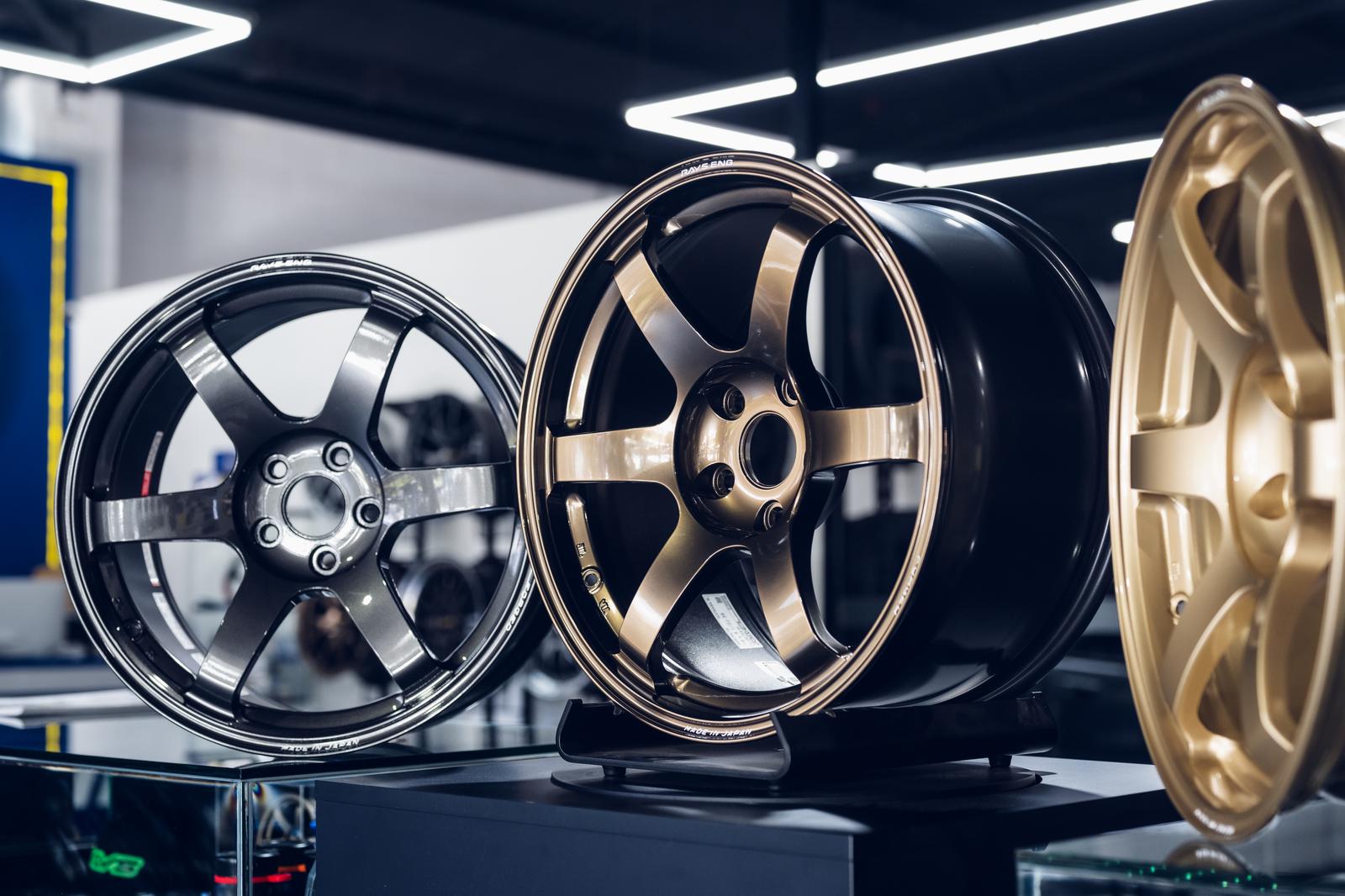 TE37 Saga SL 18x9+39 5x100 EXCLUSIVE to Zero Offset.