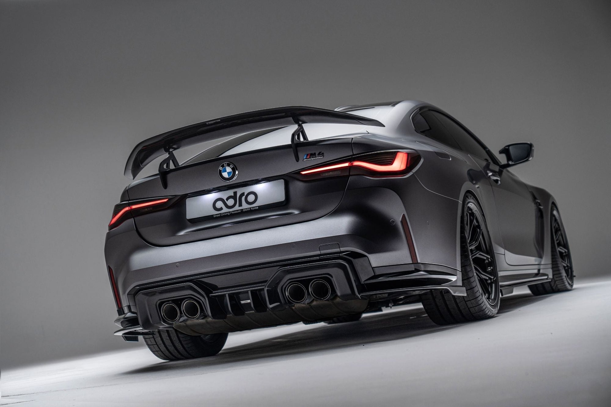 BMW M3/M4 G80/G81/G82/G83 DTD V1 STYLE DRY CARBON FIBER REAR DIFFUSER main image 1