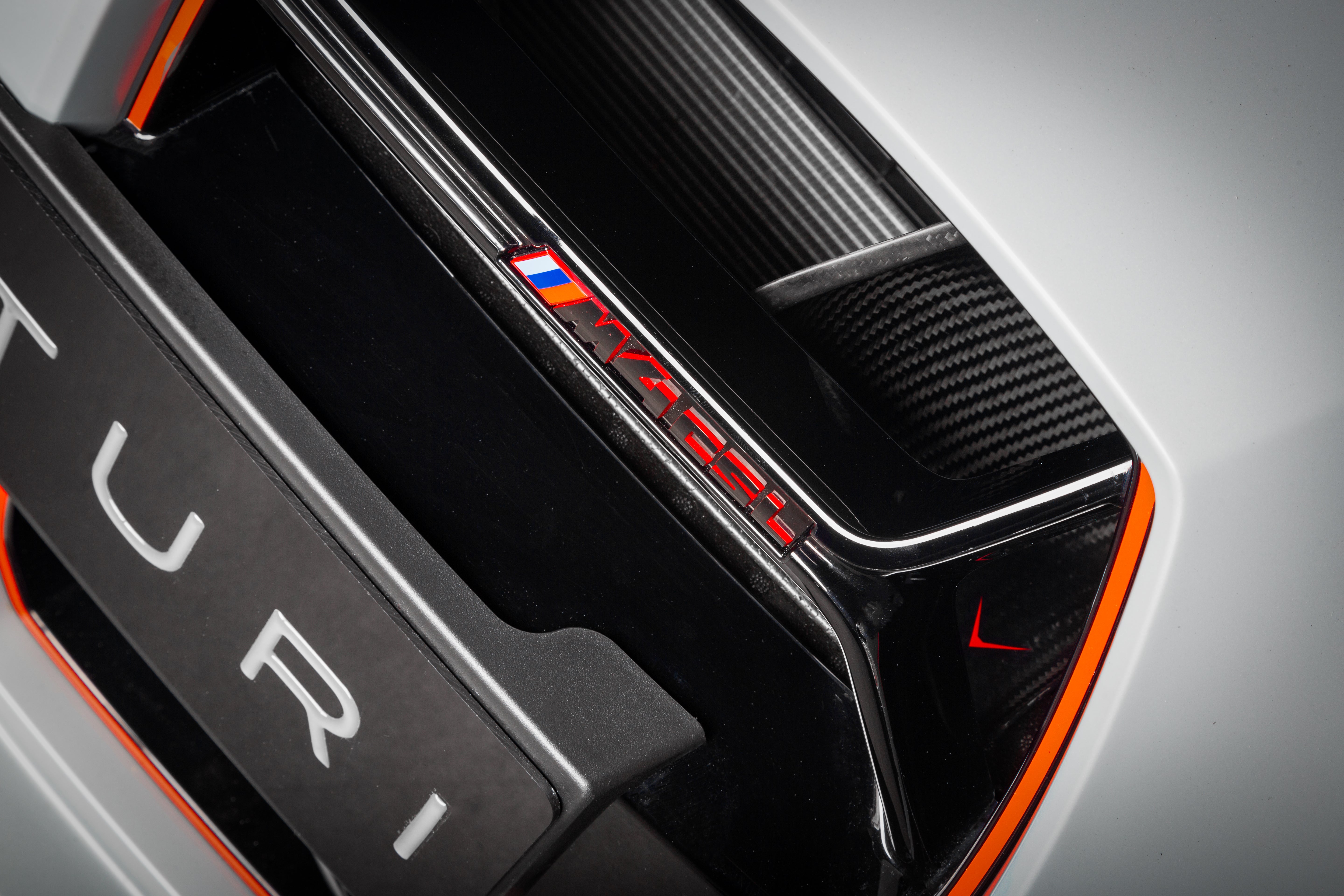 Eventuri BMW G80 M3, G82 M4 Carbon Scoops