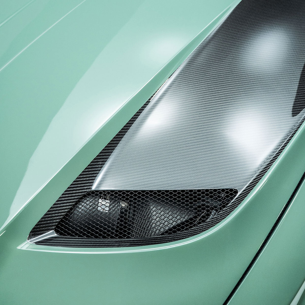 BMW G80 G81 M3 / G82 G83 M4 Dry Carbon Fiber Hood V2 2020+