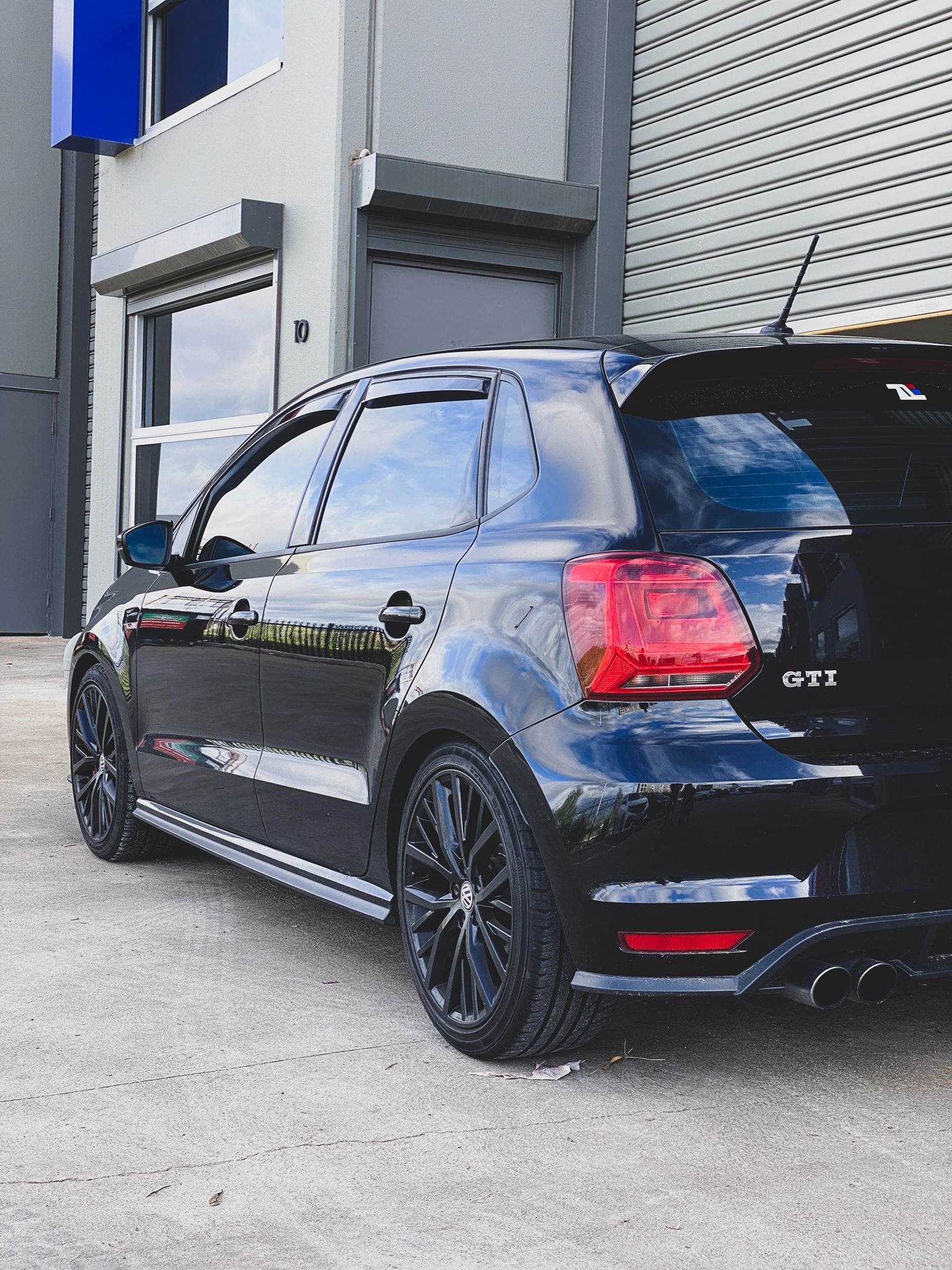 Slim-line Weather Shields - Volkswagen Polo MK5 6C/6R 5 Door 09-17